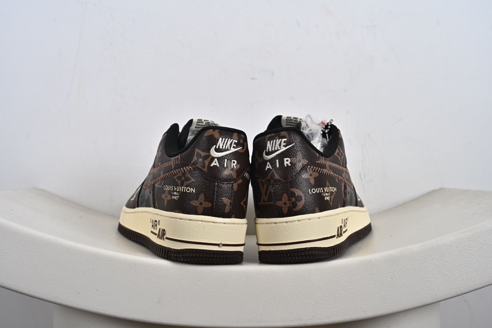 Nike Air Force 1'07 Low LV联名 咖啡灰 空军一号低帮休闲板鞋 SC0601-563