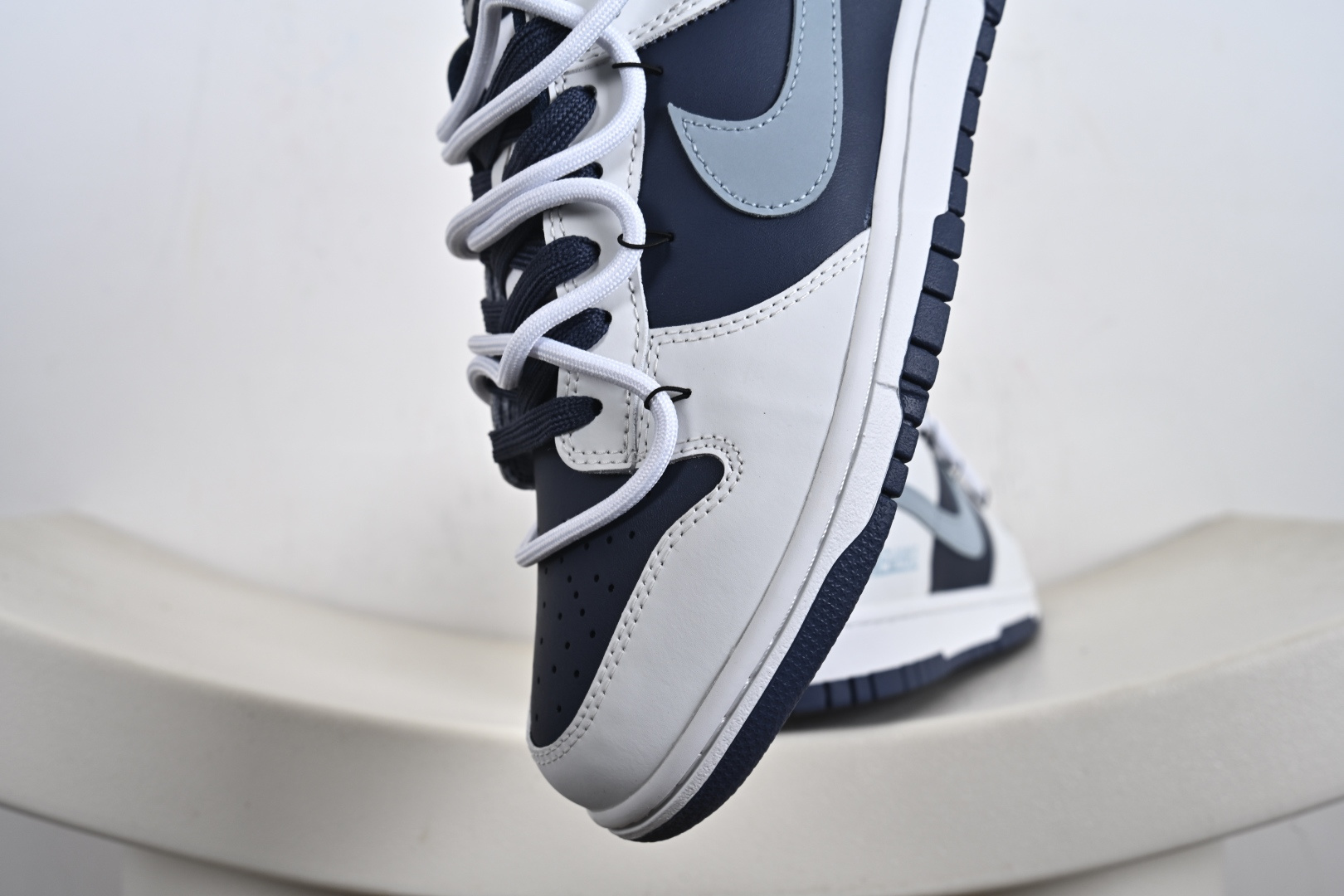 NK Dunk Low 北屿 WB0512-086 当纯白沙滩遇见深海之境