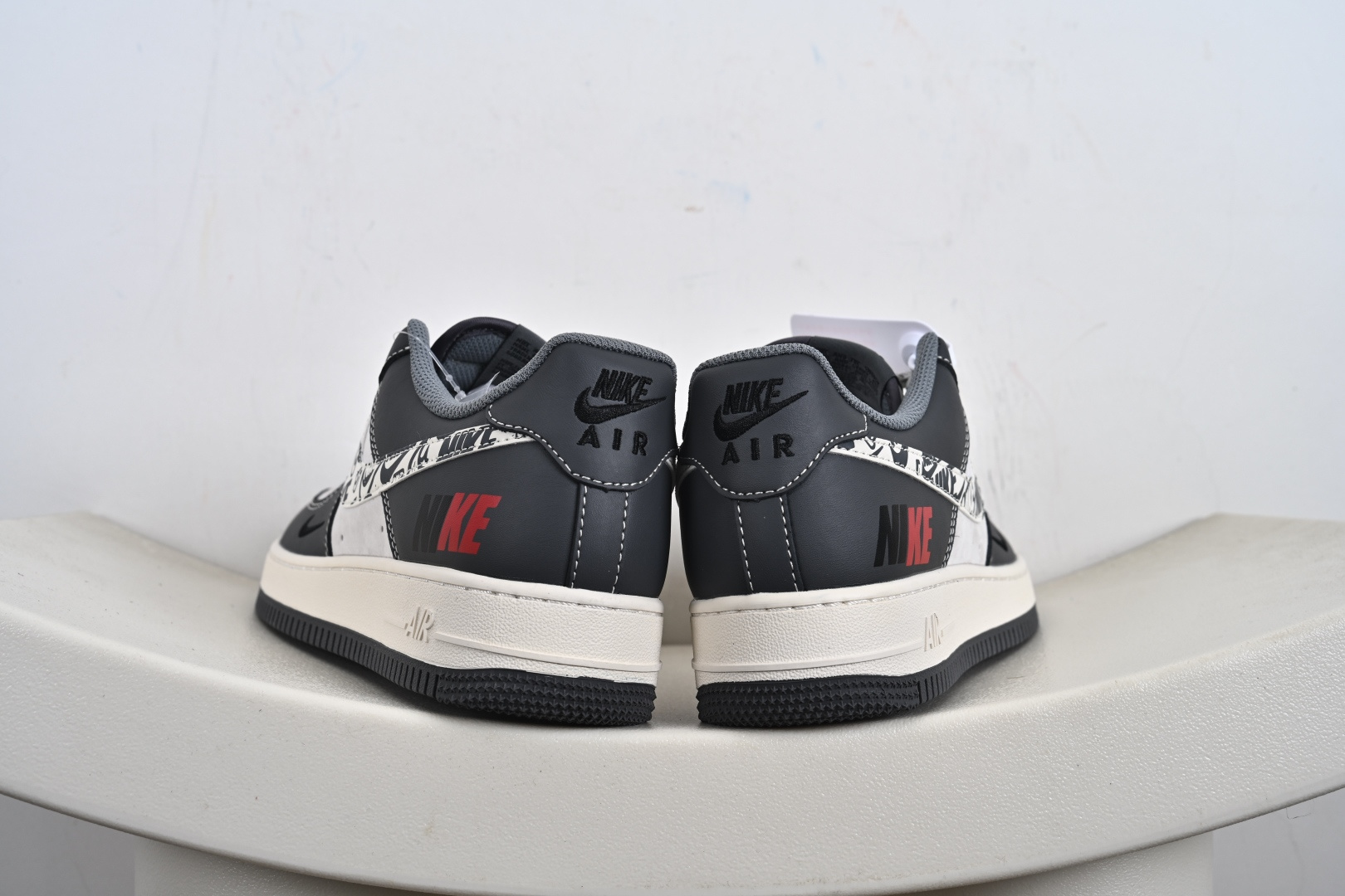 NIke Air Force 1 '07 Low 空军一号低帮 运动鞋 休闲鞋 HS8068-048