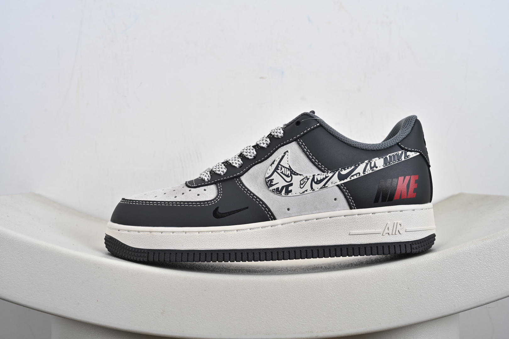 NIke Air Force 1 '07 Low 空军一号低帮 运动鞋 休闲鞋 HS8068-048