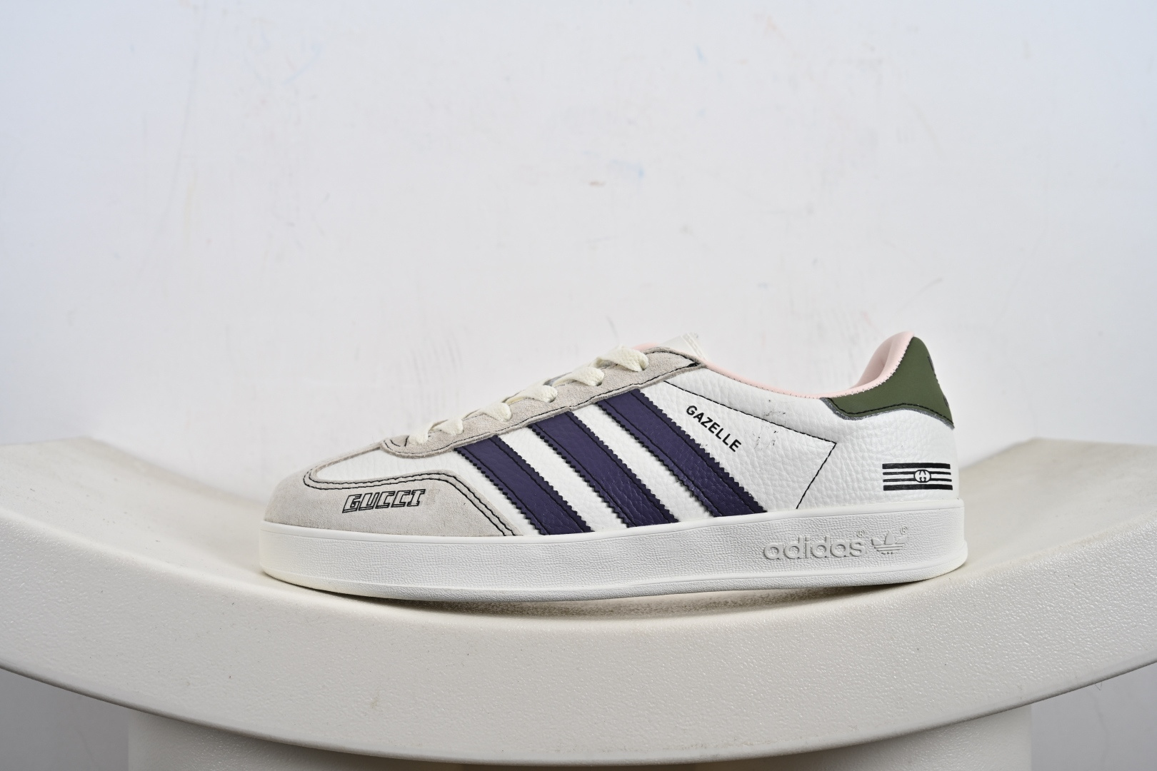 阿迪达斯 Adidas Originals Gazelle INdoor x Stussy 低帮休闲运动板鞋 DD6602 DD6601 DD6603