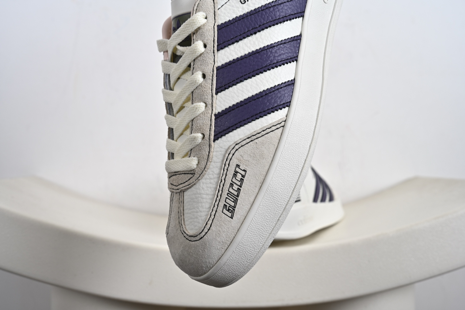 阿迪达斯 Adidas Originals Gazelle INdoor x Stussy 低帮休闲运动板鞋 DD6602 DD6601 DD6603