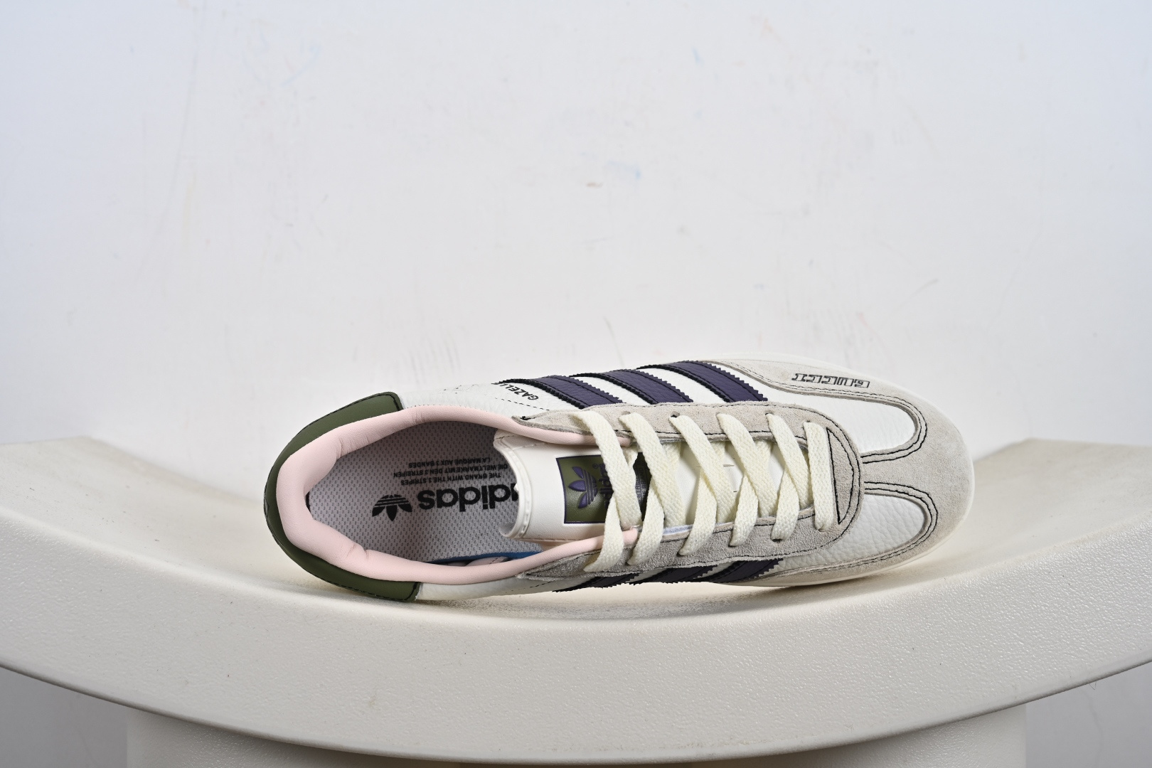 阿迪达斯 Adidas Originals Gazelle INdoor x Stussy 低帮休闲运动板鞋 DD6602 DD6601 DD6603