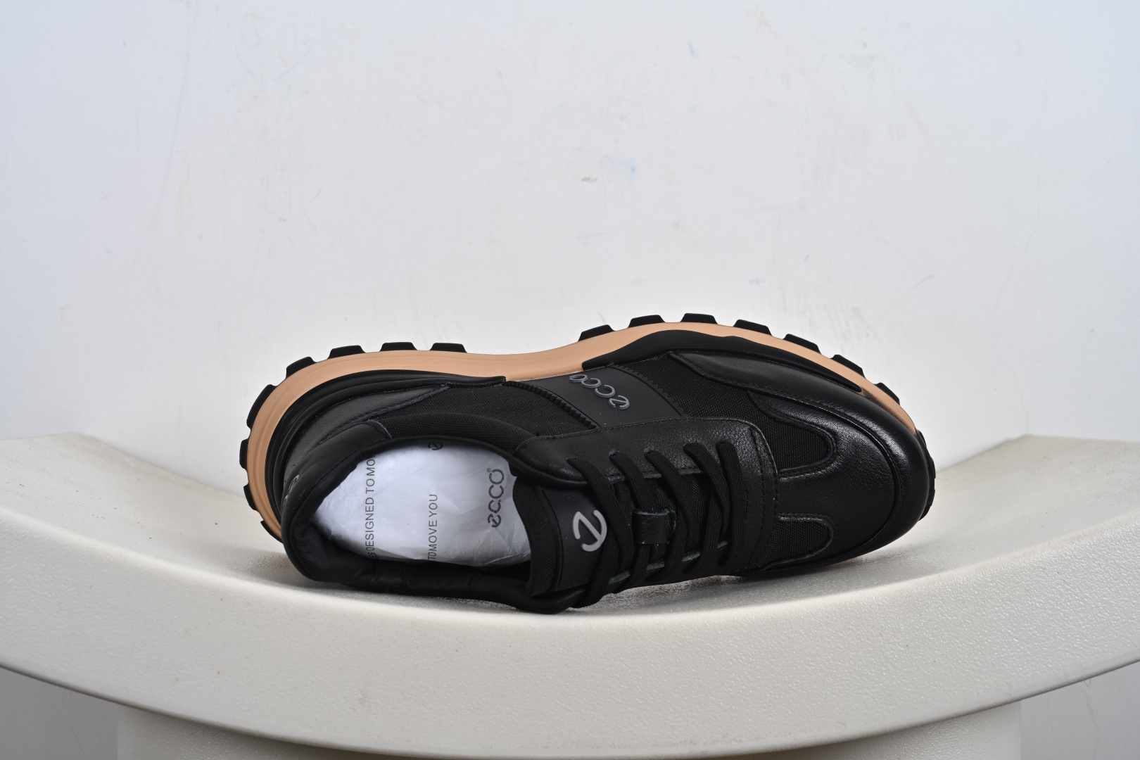 ECCO爱步 新款休闲跑步鞋 756558-010