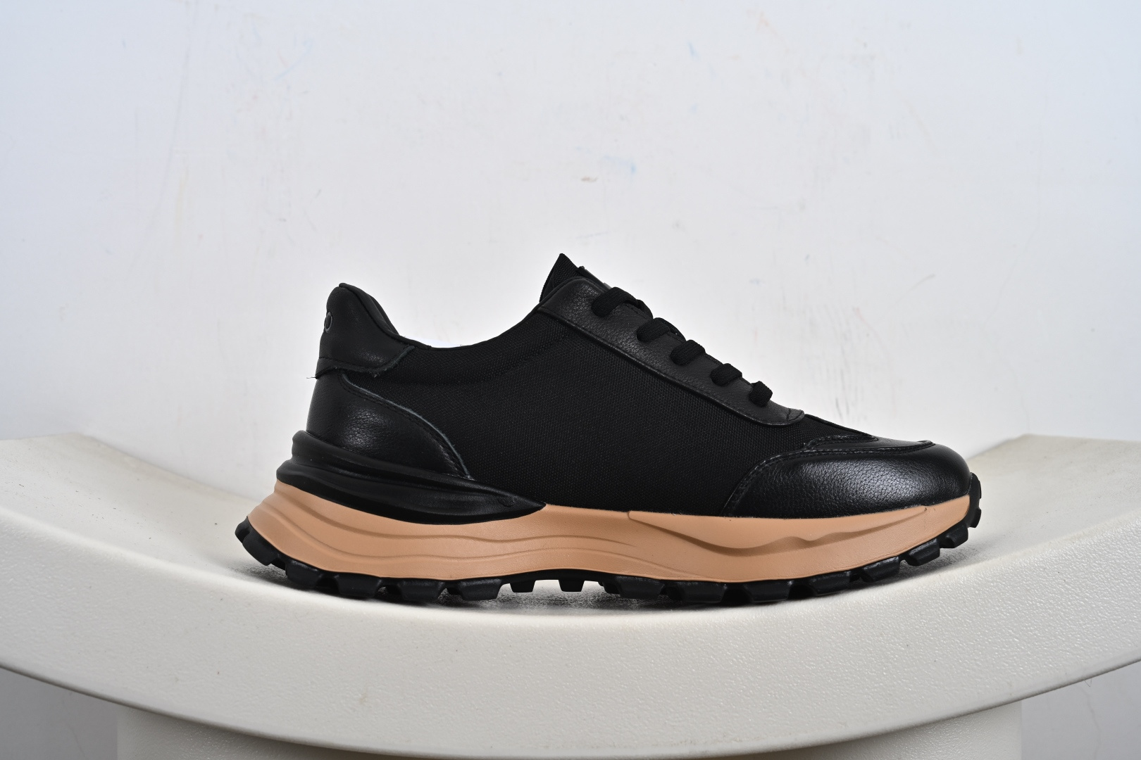 ECCO爱步 新款休闲跑步鞋 756558-010