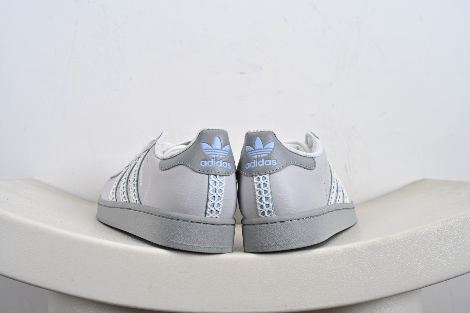 Adidas Originals Superstar II W 经典贝壳头 JQ8729