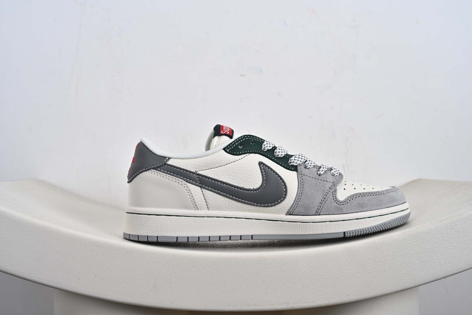 Fragment x Travis Scott x Supreme Air Jordan 1 Low 三方联名倒钩 HS8068-043