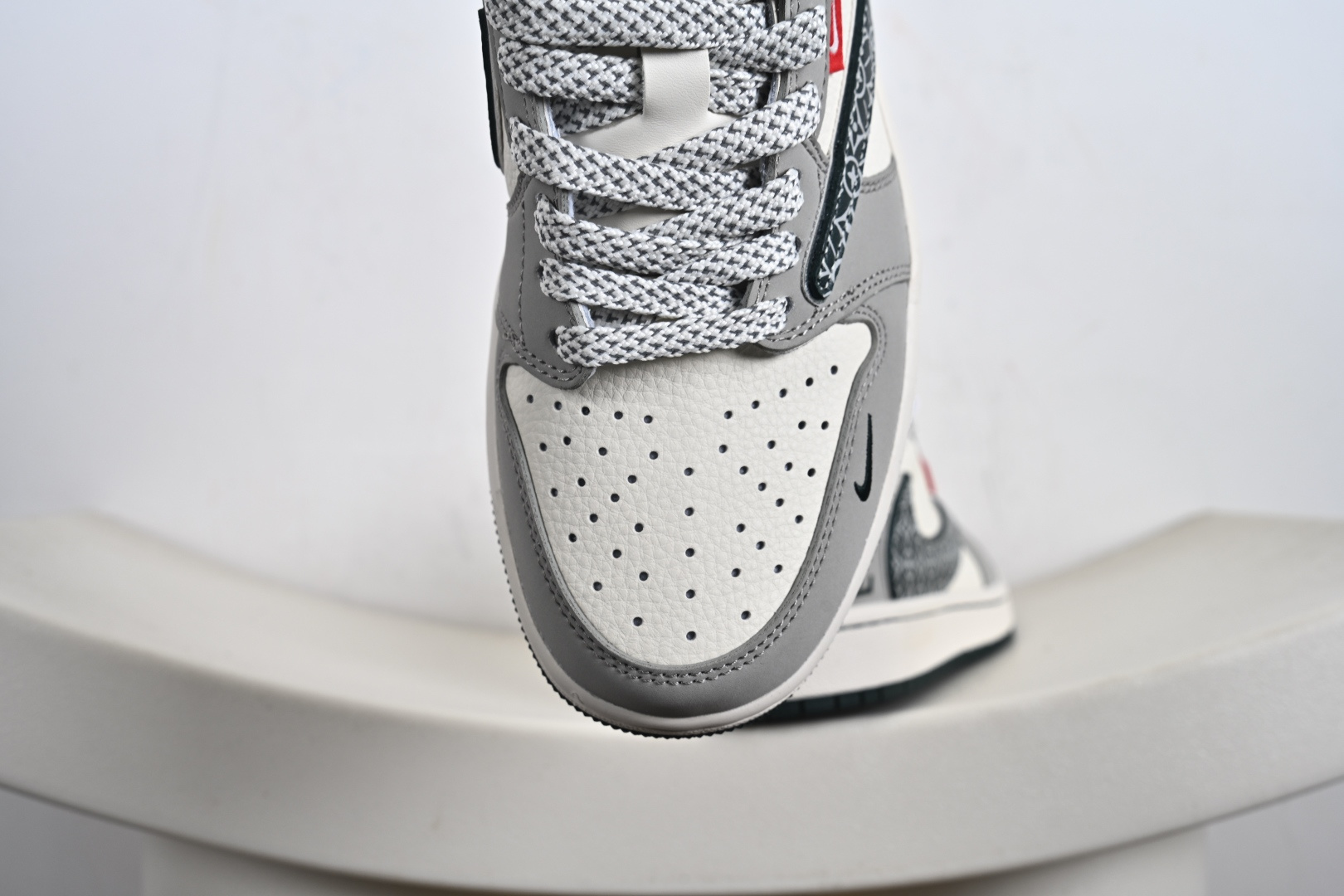 Nike Air Jordan 1 LOW OG SP AJ1倒勾 乔一倒钩 联名款 耐克 低帮文化篮球鞋 HS8068-041