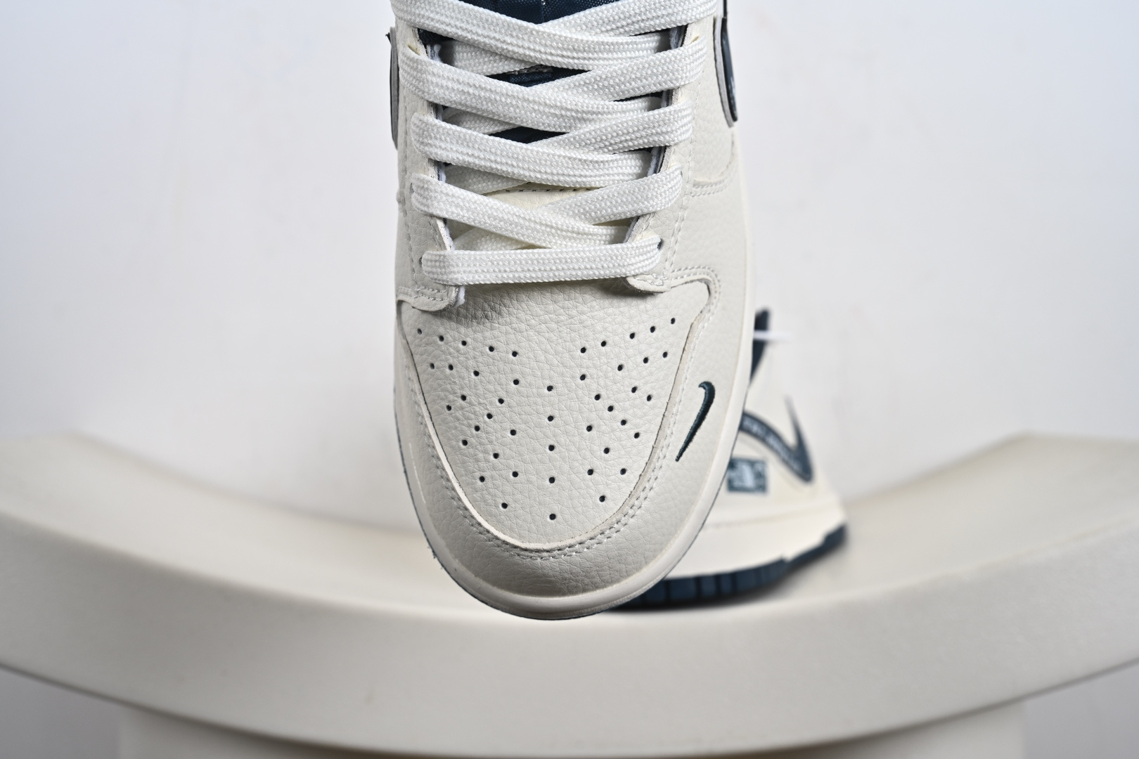 Nike SB Dunk Low“ 北面联名——米蓝字母勾” 周年高端定制 低帮休闲板鞋 SR2025-003