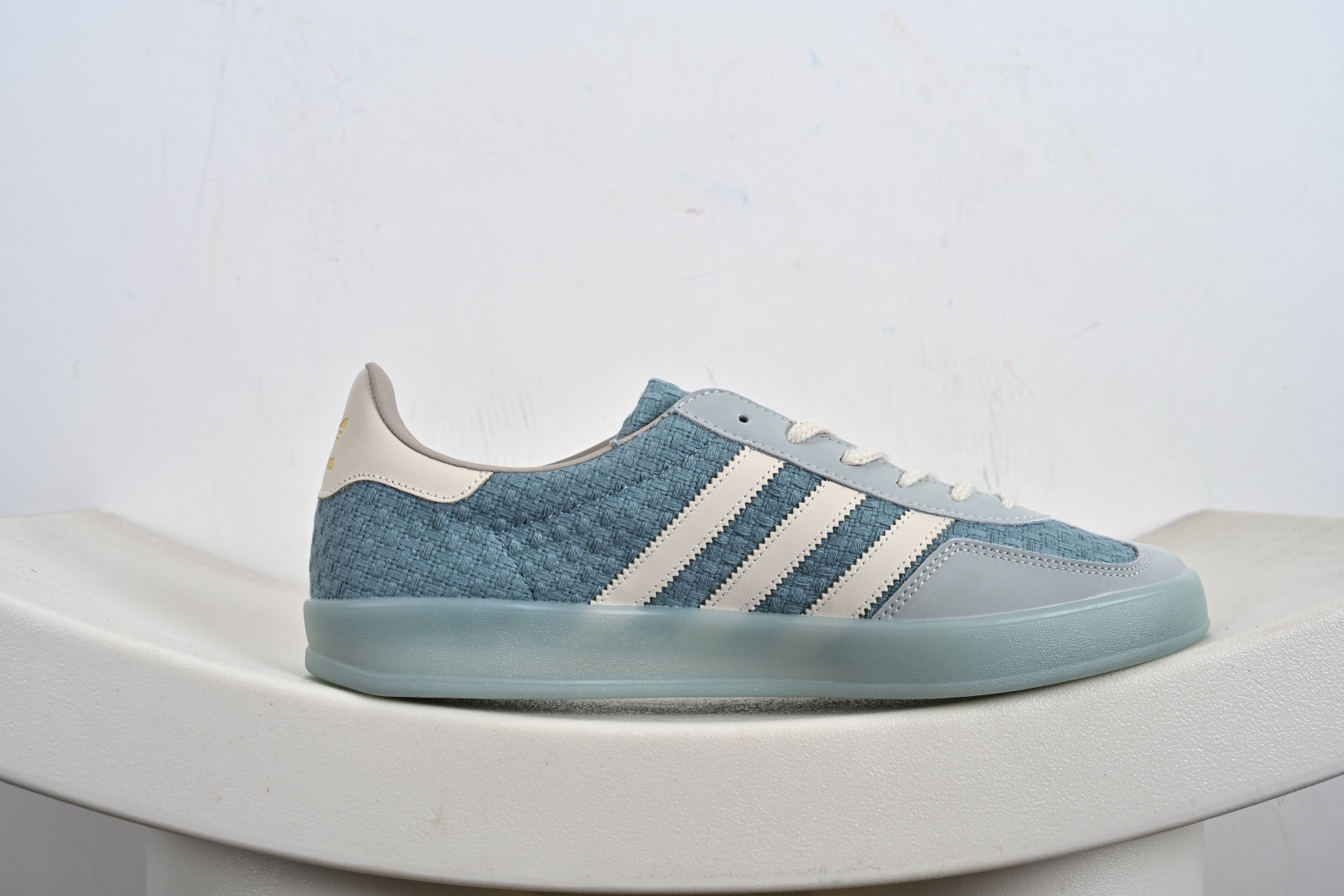 AD 阿迪 Gazelle Indoor 低帮运动休闲板鞋 JR8852