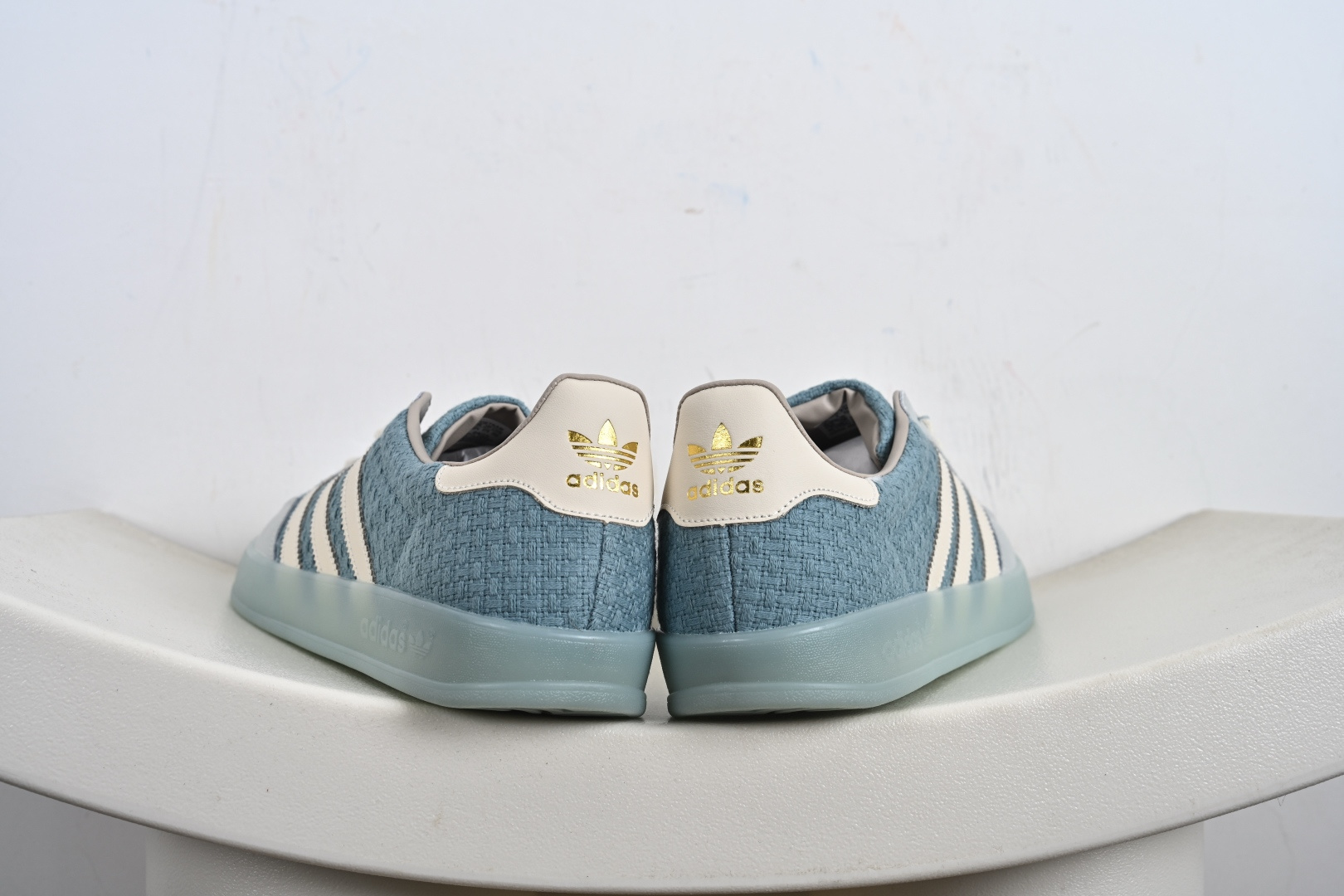 AD 阿迪 Gazelle Indoor 低帮运动休闲板鞋 JR8852