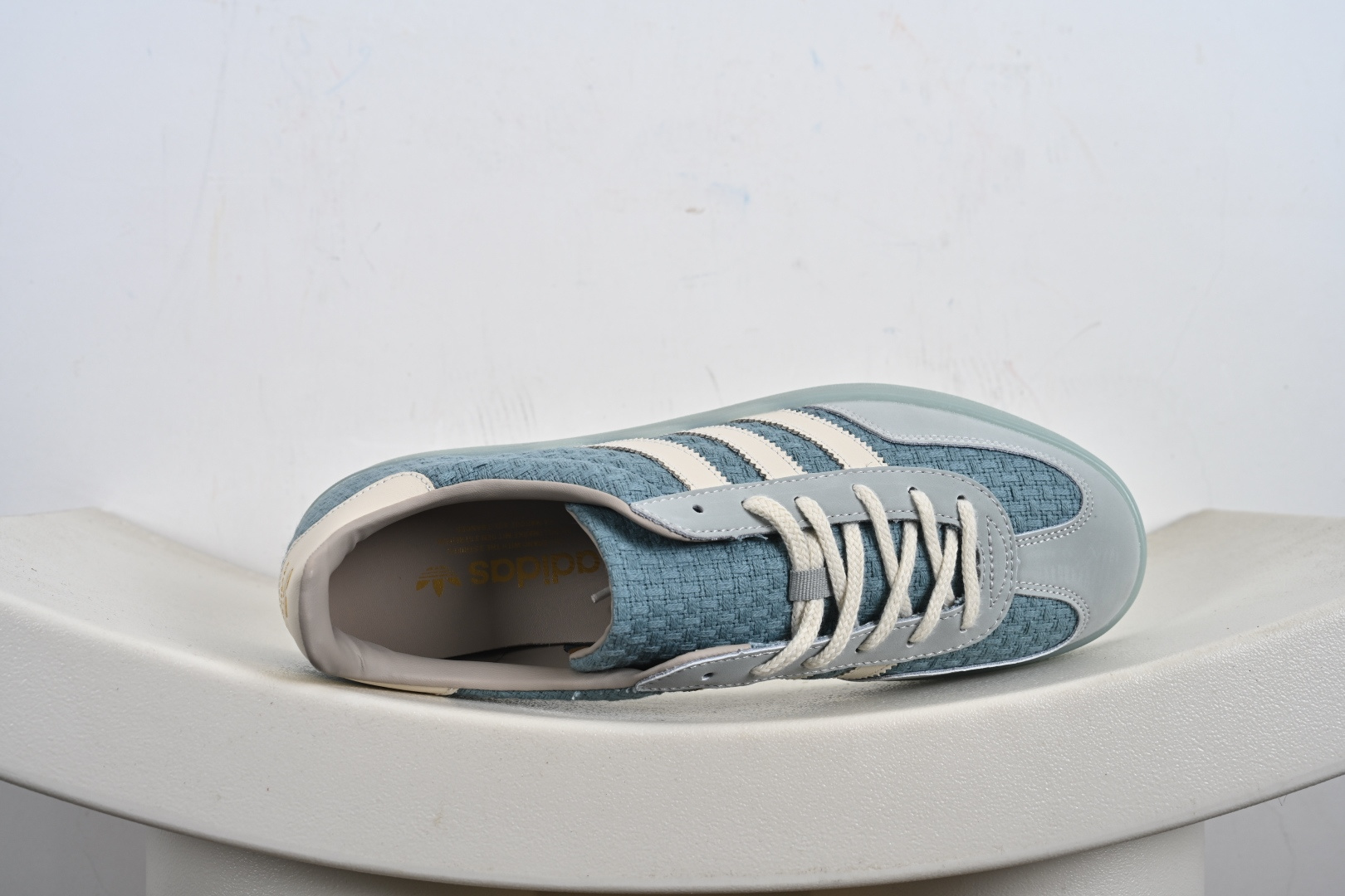 AD 阿迪 Gazelle Indoor 低帮运动休闲板鞋 JR8852