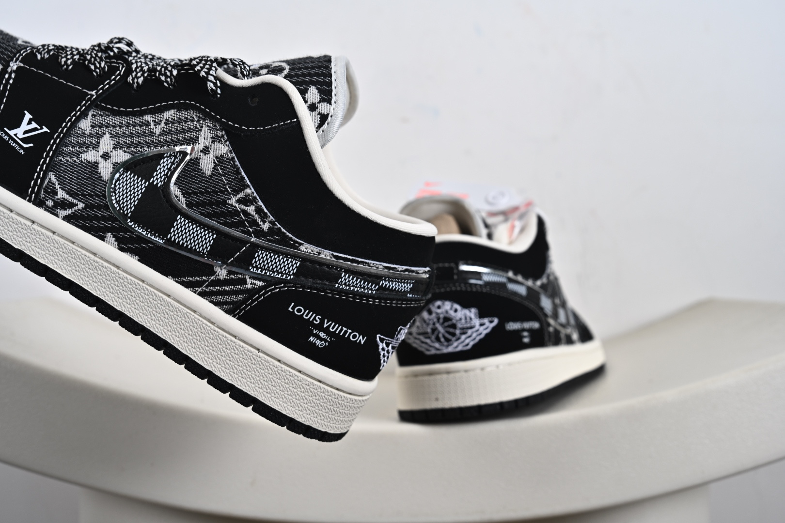 定制版 Air Jordan 1 Low x AJ1 低帮 黑白牛仔 AJ1 乔丹1代 aj1 乔1 低邦 黑白牛仔 LR2025-009