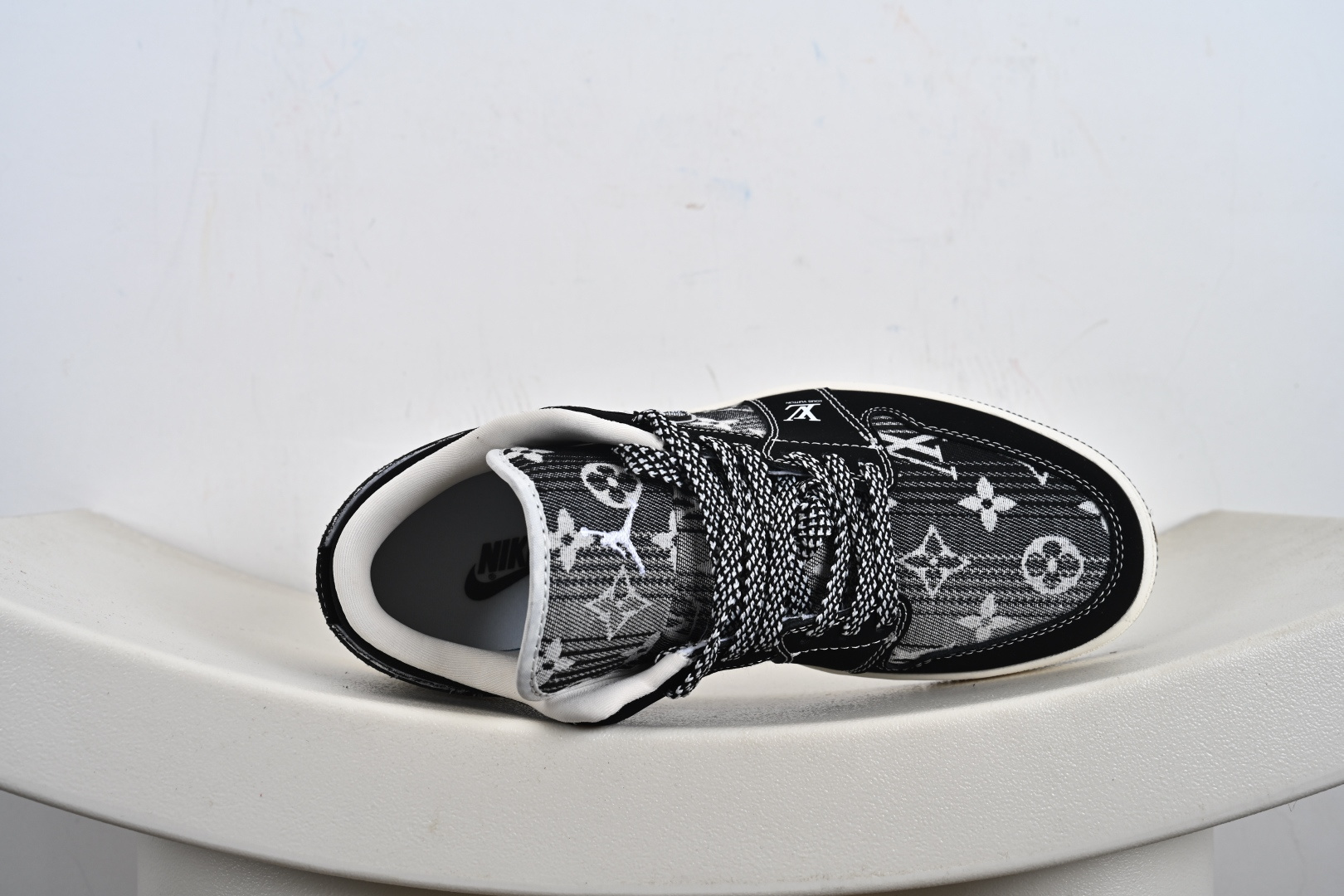 定制版 Air Jordan 1 Low x AJ1 低帮 黑白牛仔 AJ1 乔丹1代 aj1 乔1 低邦 黑白牛仔 LR2025-009