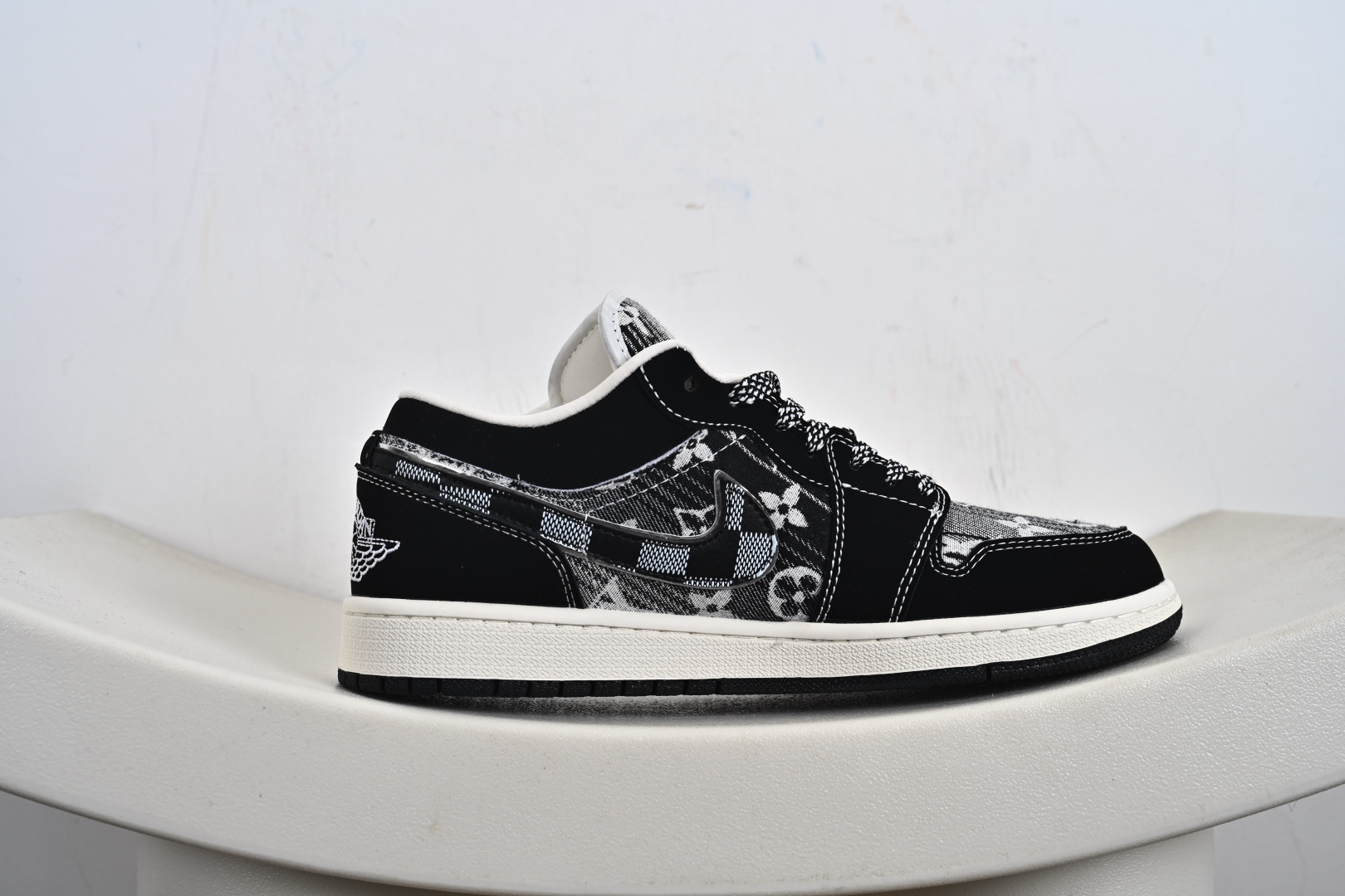 定制版 Air Jordan 1 Low x AJ1 低帮 黑白牛仔 AJ1 乔丹1代 aj1 乔1 低邦 黑白牛仔 LR2025-009