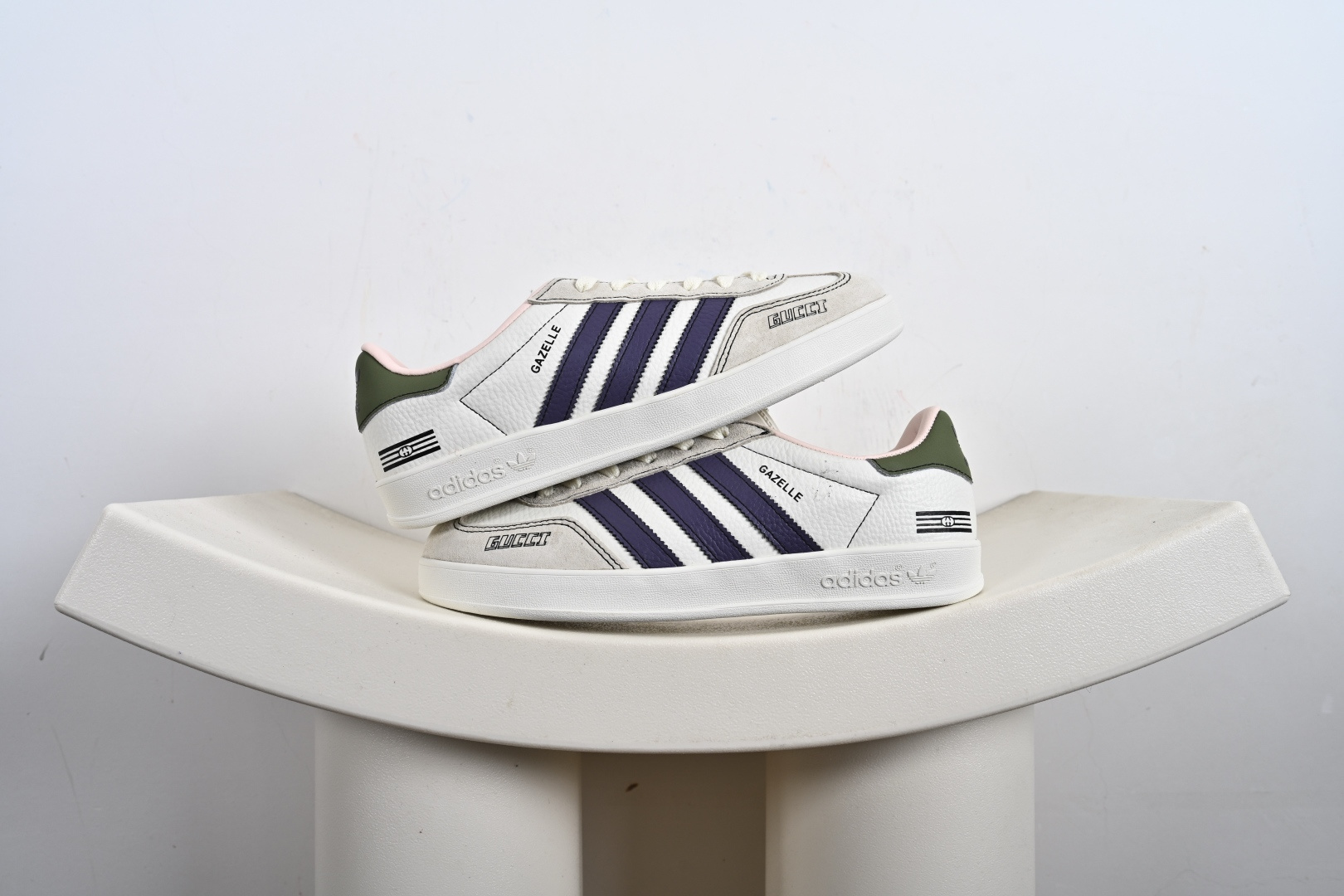 迪达斯 Adidas Originals Gazelle INdoor x Stussy 低帮休闲运动板鞋 DD6602 DD6601 DD6603 DD6605 DD6604