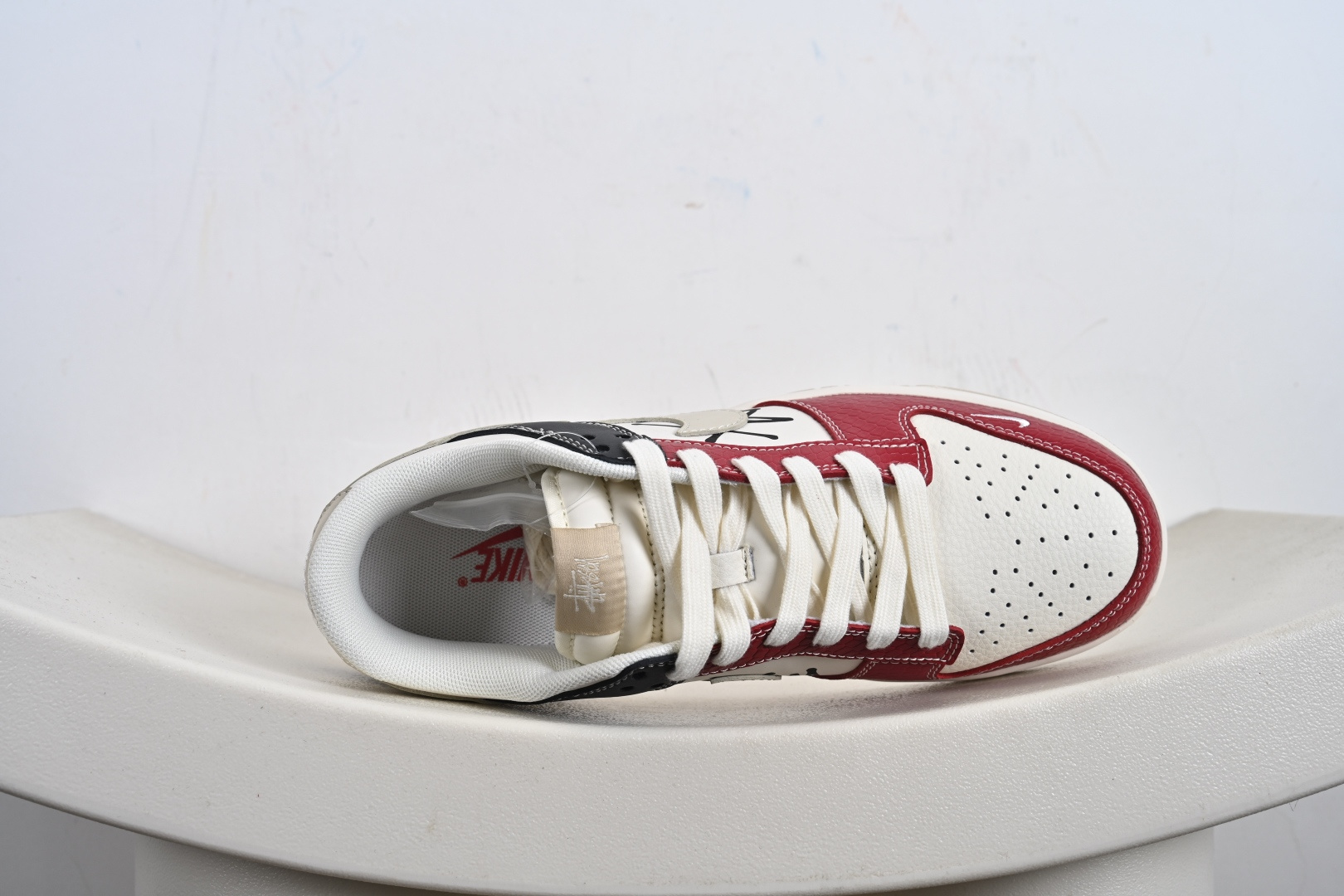 NIKE Dunk Low RETRO 联名款 HS2506-211