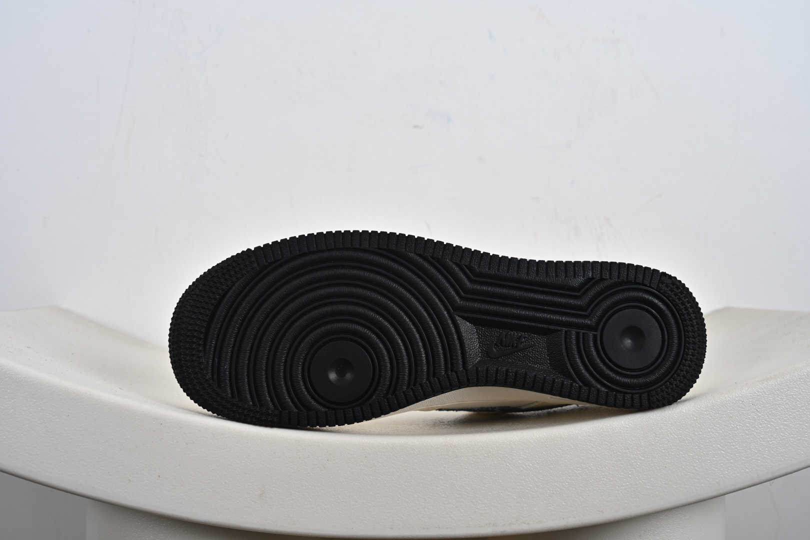 Nike Air Force 1 '07 Low “李维斯联名——米蓝牛仔四勾”空军一号 低帮 运动鞋 QW5606-261