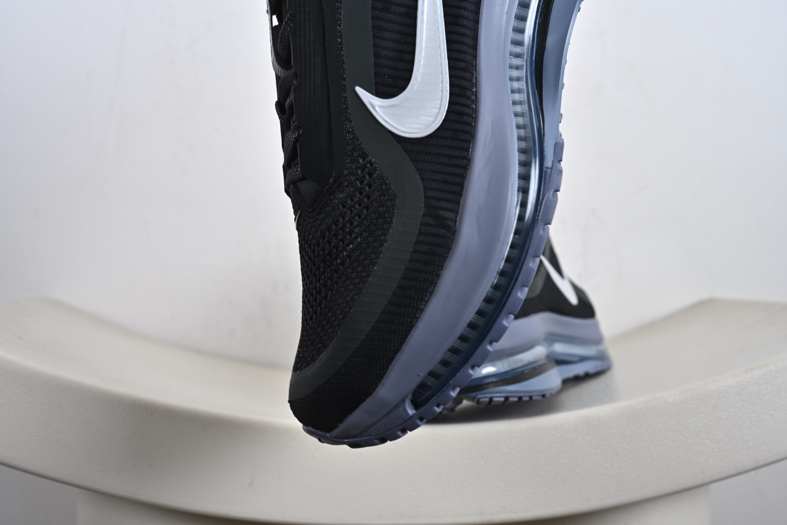 Nike Air Zoom NIKE PEGASUS PREMIUM耐克 新款气垫缓震休闲跑步鞋 HQ2592-006