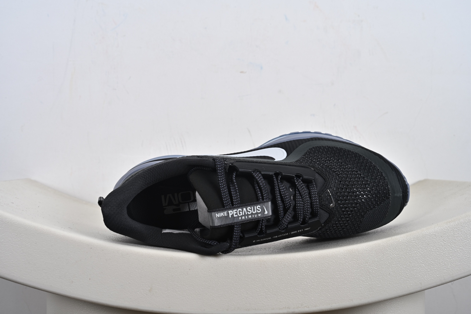 Nike Air Zoom NIKE PEGASUS PREMIUM耐克 新款气垫缓震休闲跑步鞋 HQ2592-006