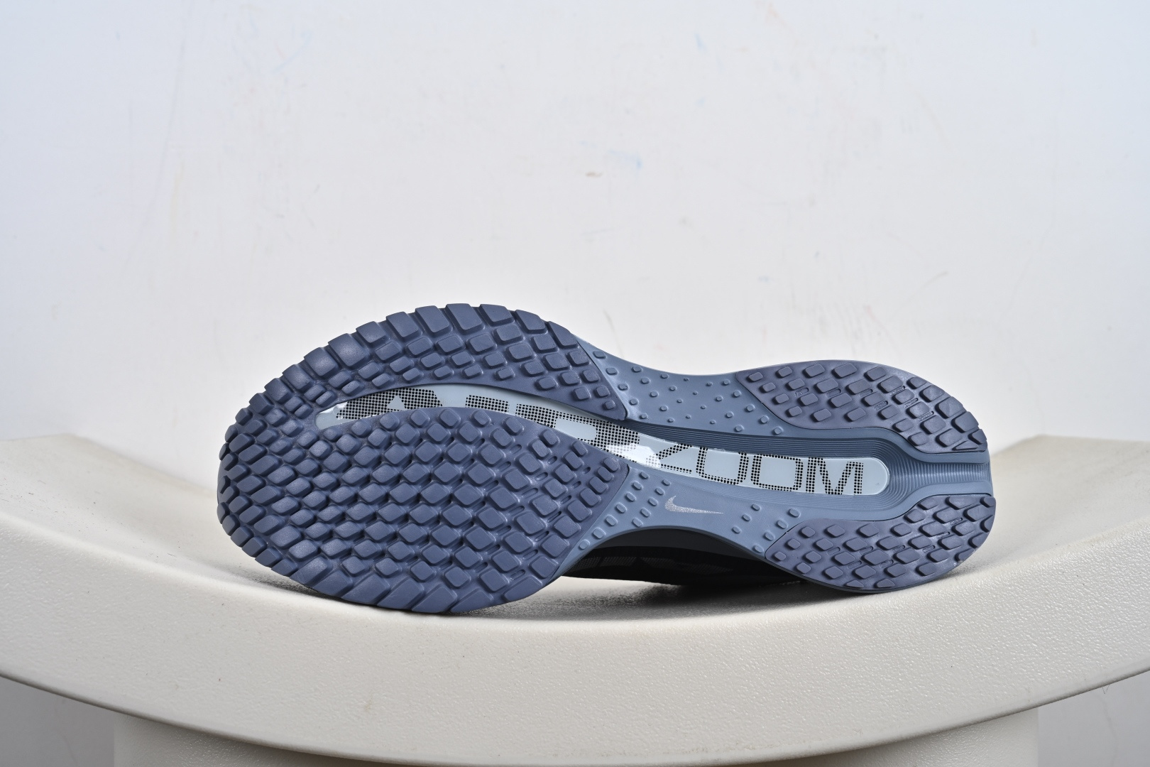 Nike Air Zoom NIKE PEGASUS PREMIUM耐克 新款气垫缓震休闲跑步鞋 HQ2592-006