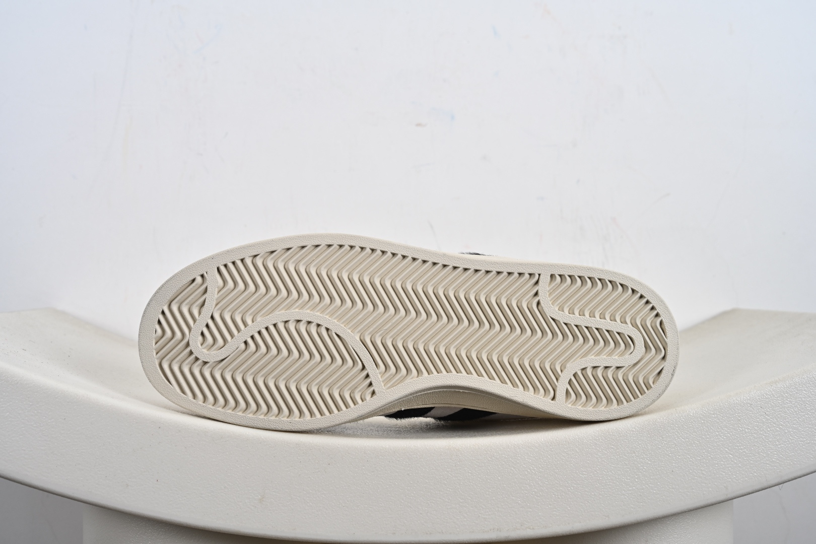 Adidas CAMPUS OOS BETA 阿迪达斯学院系列面包风经典复古低帮百搭休闲运动板鞋 JQ8733