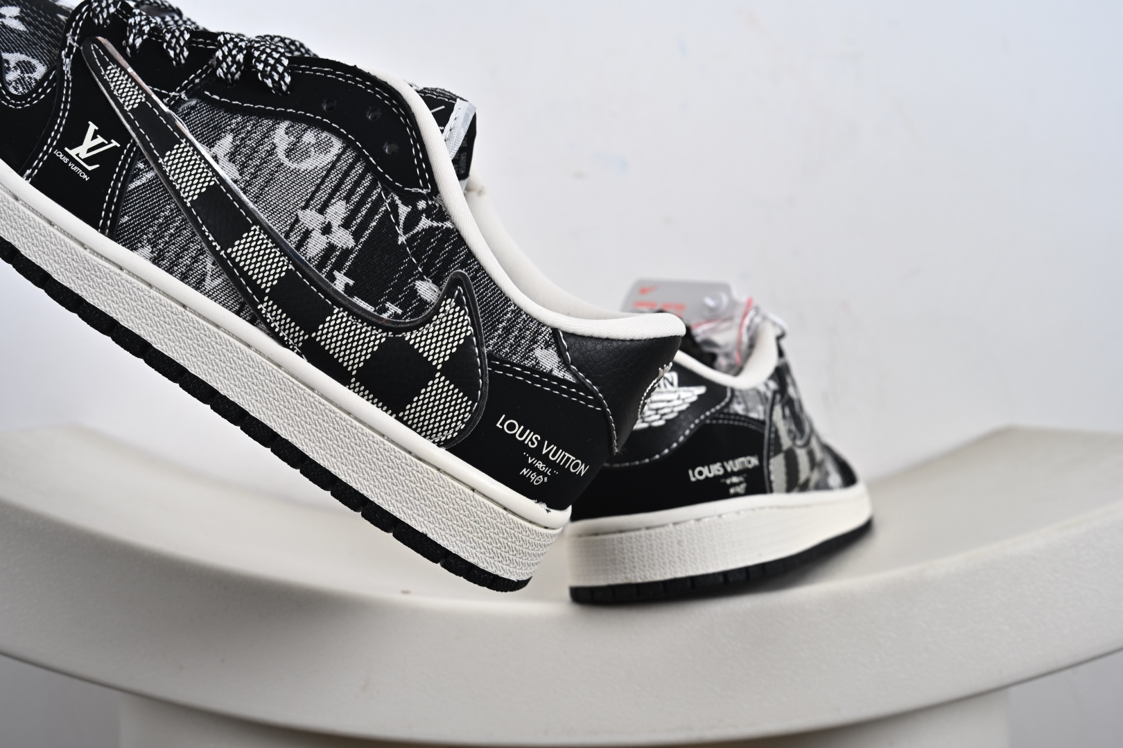 Travis Scott x Fragment Design x Jordan Air Jordan 1 Low OG SP “路易威登LV联名---黑灰帆布LV印花” XS2025-063