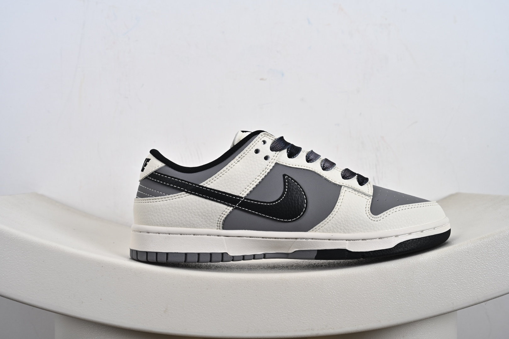 Nike SB Dunk Low 高端定制联名 JP1628-041