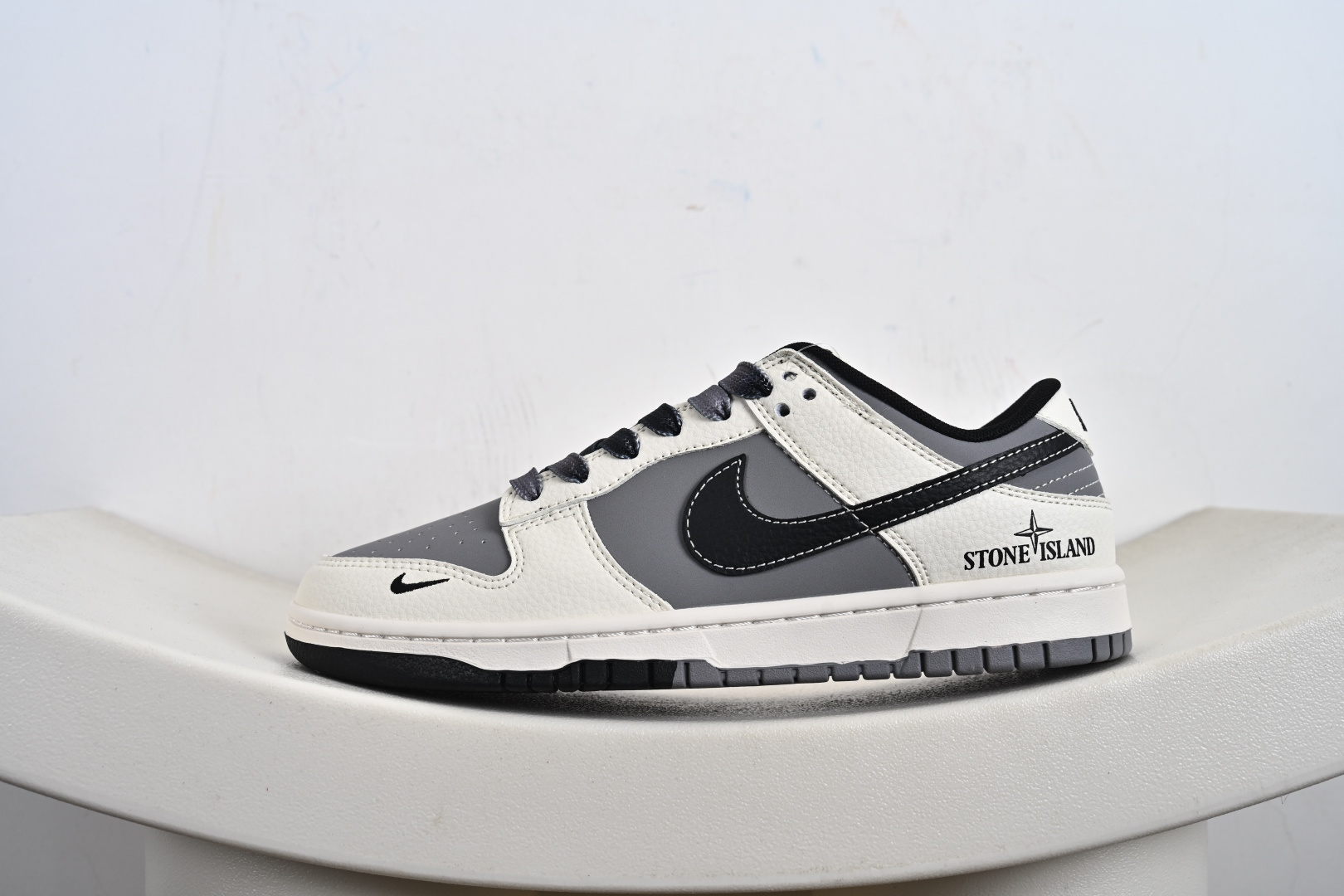 Nike SB Dunk Low 高端定制联名 JP1628-041