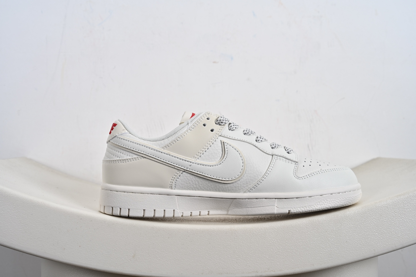 Nike SB Dunk Low Supreme联名 CS1688-109