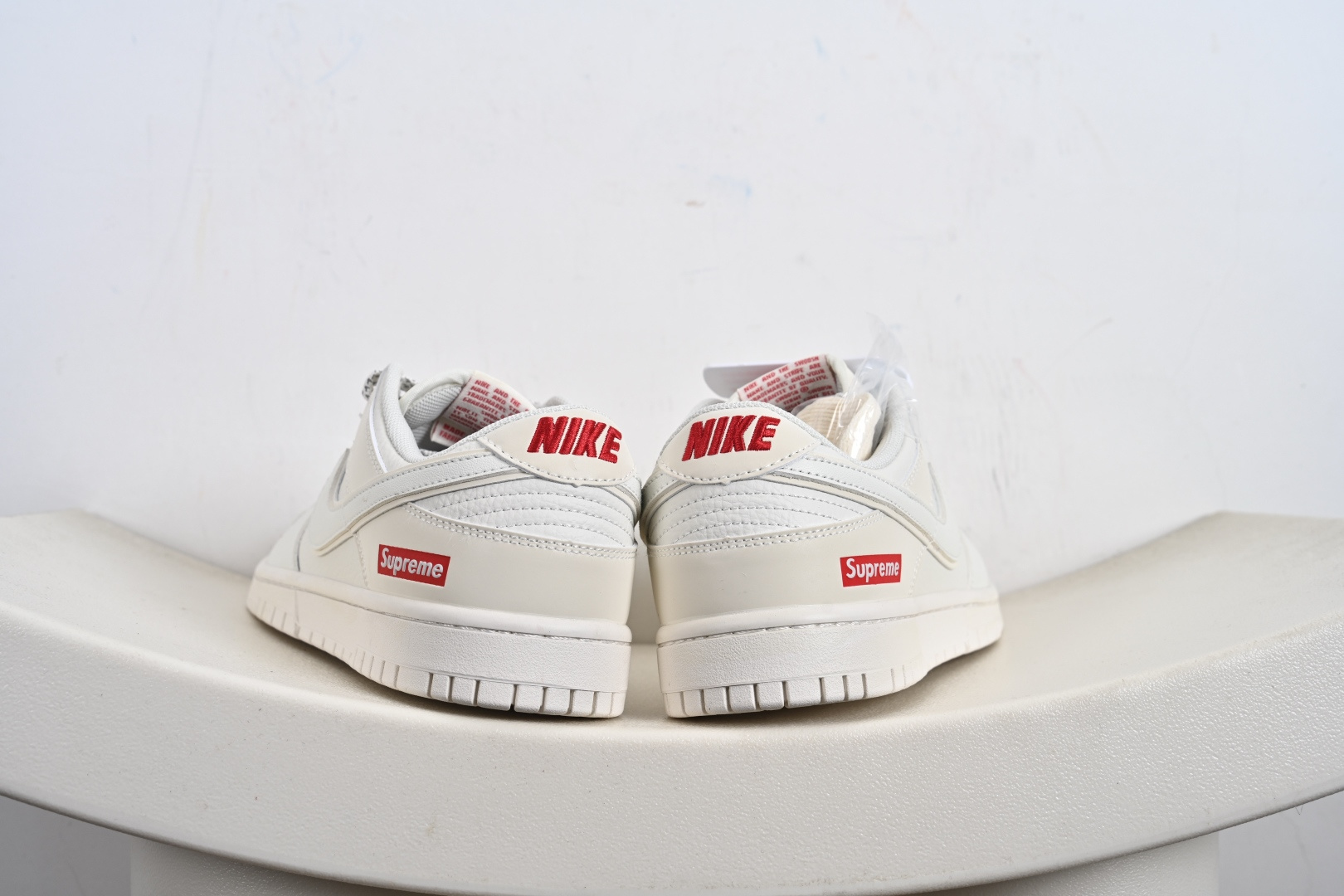 Nike SB Dunk Low Supreme联名 CS1688-109