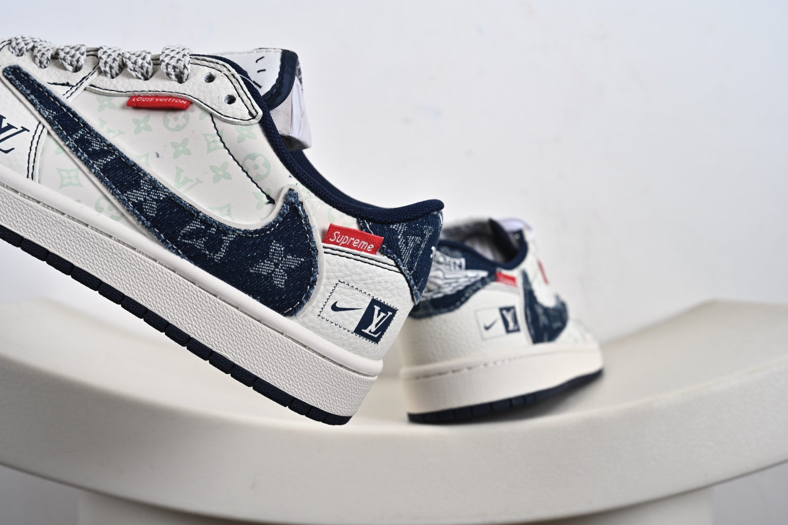 Nike Air Jordan 1 Low 定制配色 定制AJ联名-高端定制 低帮复古文化板鞋 CX5050-Y16