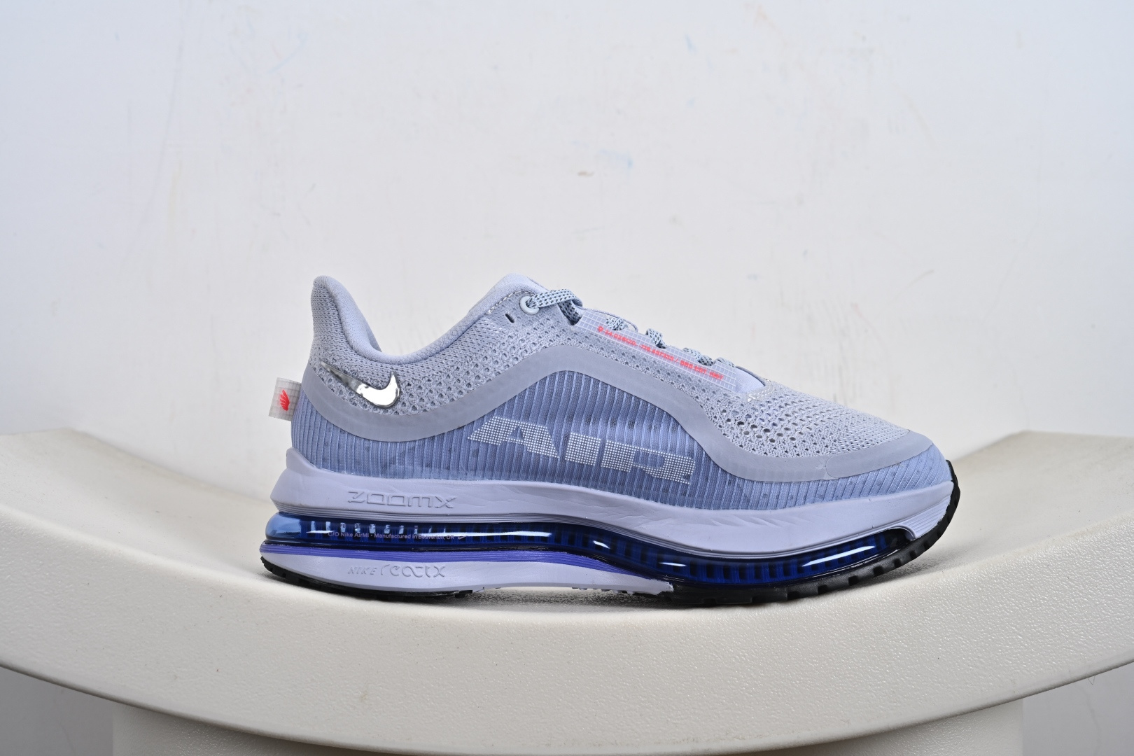 Nike Air Zoom NIKE PEGASUS PREMIUM耐克 新款气垫缓震休闲跑步鞋 HQ2592-004