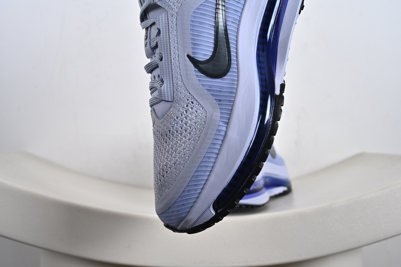 Nike Air Zoom NIKE PEGASUS PREMIUM耐克 新款气垫缓震休闲跑步鞋 HQ2592-004