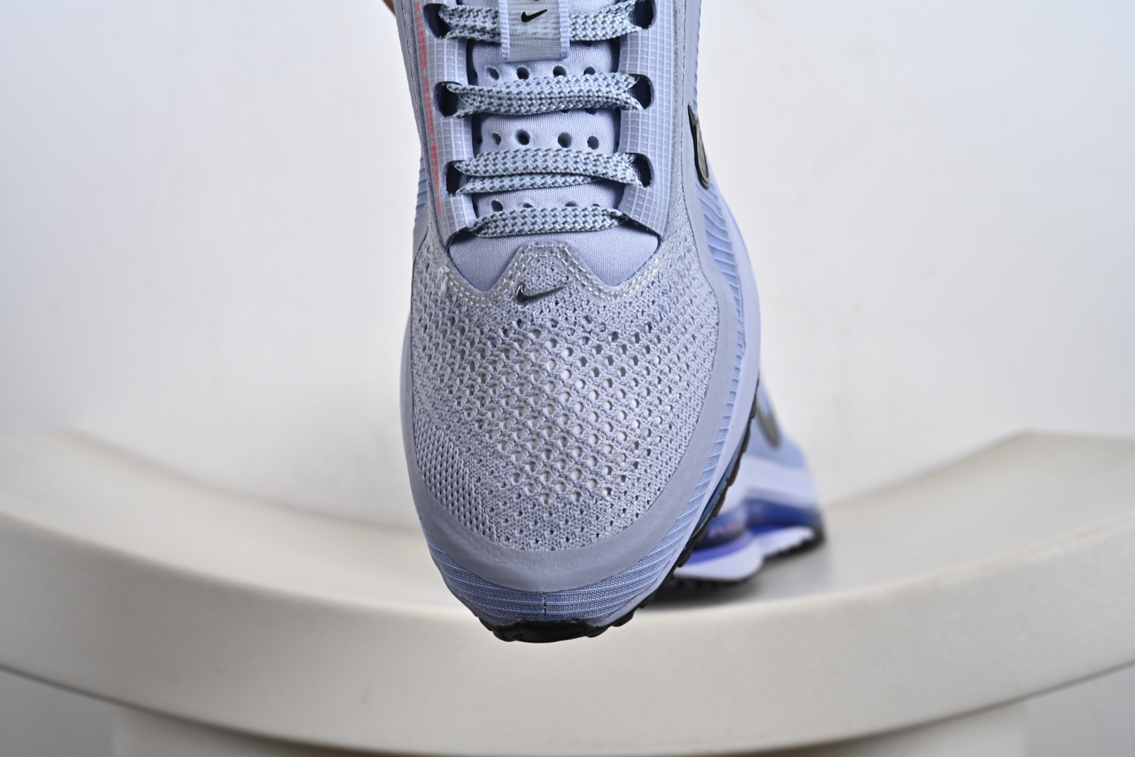 Nike Air Zoom NIKE PEGASUS PREMIUM耐克 新款气垫缓震休闲跑步鞋 HQ2592-004