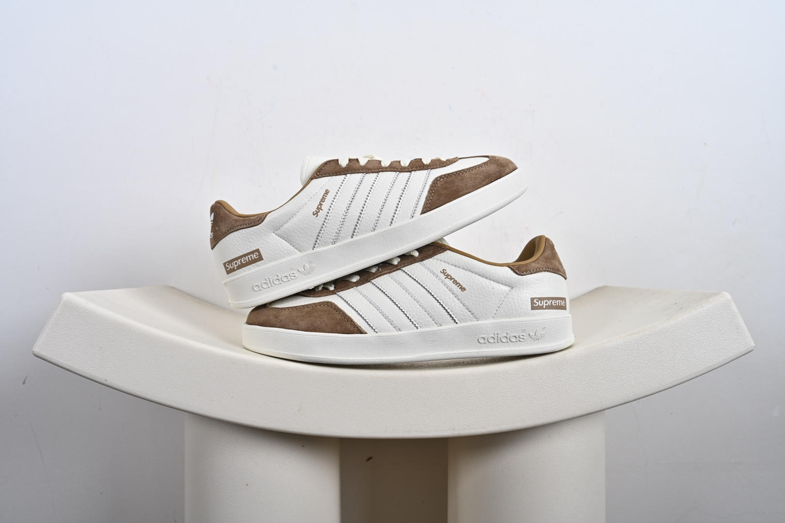 阿迪达斯 Adidas Originals Gazelle INdoor x Stussy 低帮休闲运动板鞋 DD6602 DD6601 DD6603 DD6605 DD6604 DD6607 DD6606