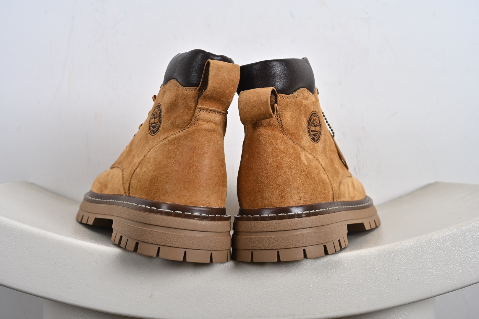 广东纯原版本Timberland添柏岚/天伯伦 户外休闲时尚马丁靴系列 TB10082