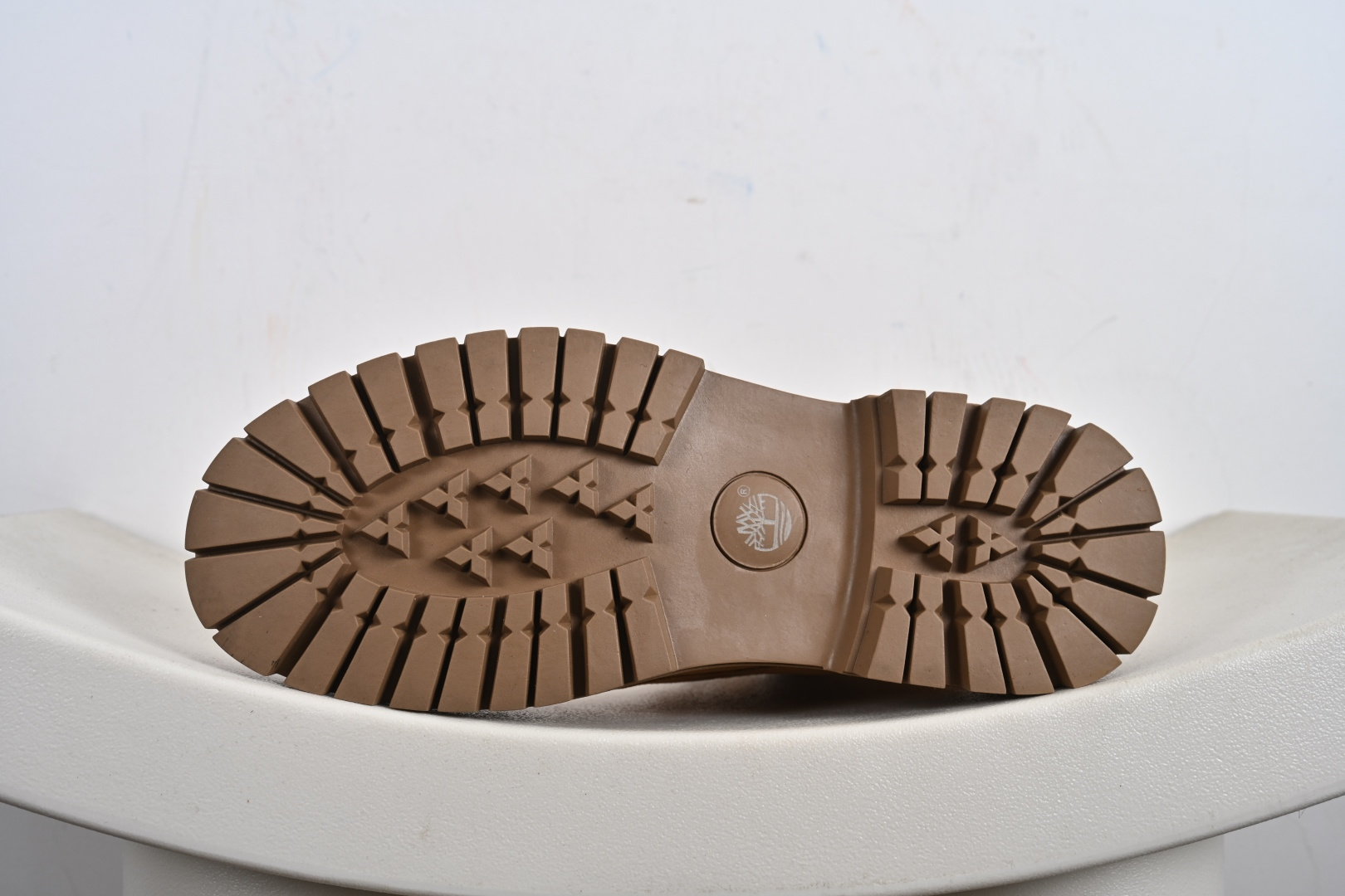 广东纯原版本Timberland添柏岚/天伯伦 户外休闲时尚马丁靴系列 TB10082