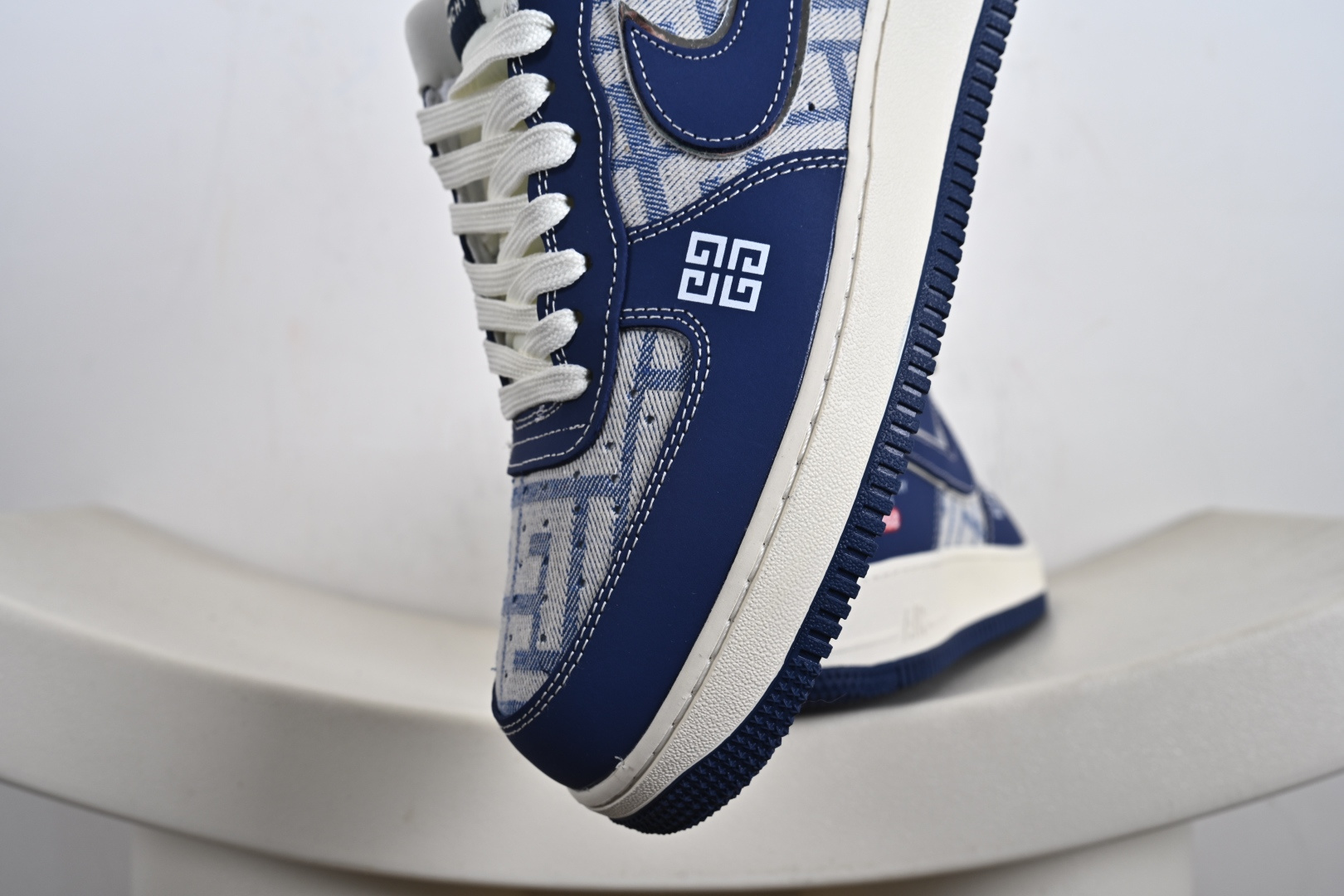 定制版Givenchy x Nike Air Force 1 Low 纪梵希 x 耐克 空军一号 低帮 联名蓝色 DK0188-087