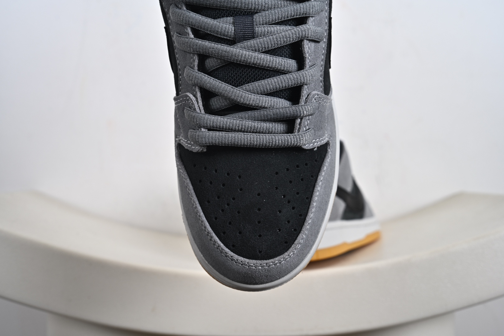 NK Dunk sb Low 灰黑色 HF3063-001