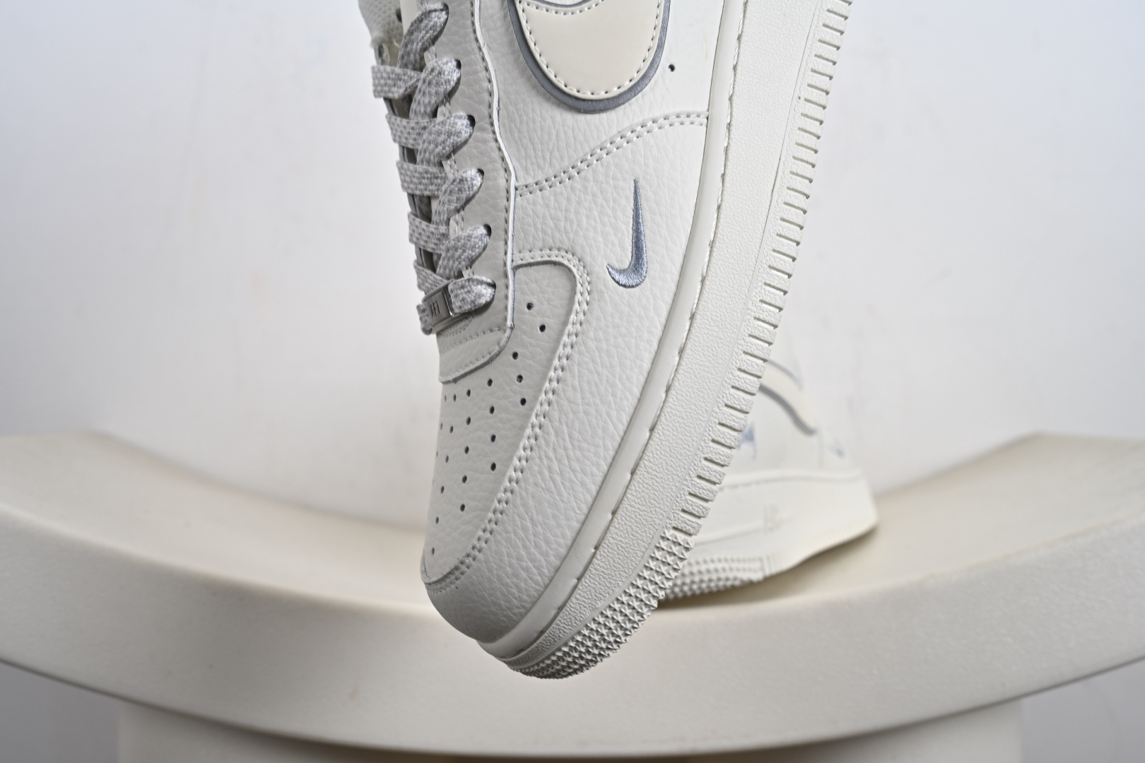 NIke Air Force 1 '07 Low 空军一号低帮 运动鞋 休闲鞋 CS5288-034