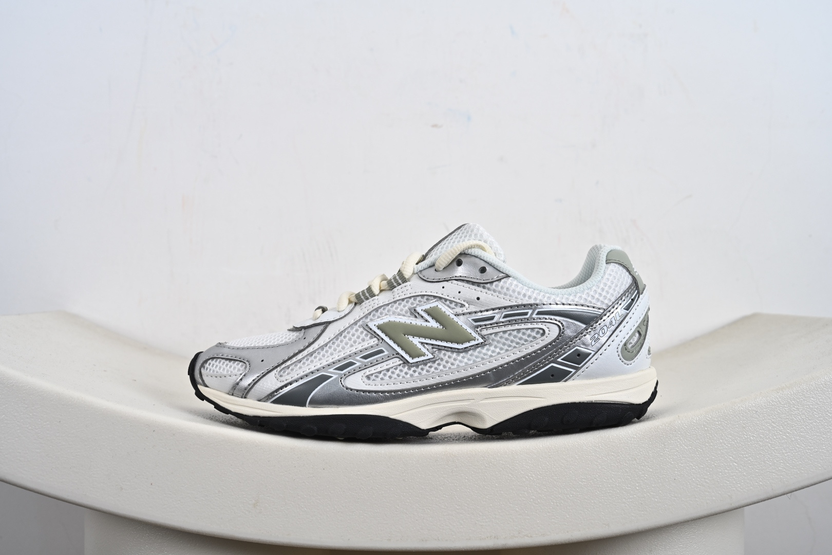 New Balance 204L系列 新百伦 薄底鞋 薄底皮质鞋带德训系 减震耐磨包裹性支撑轻便 低帮 生活休闲鞋 U204LMMA U204LSWD U204LSWB