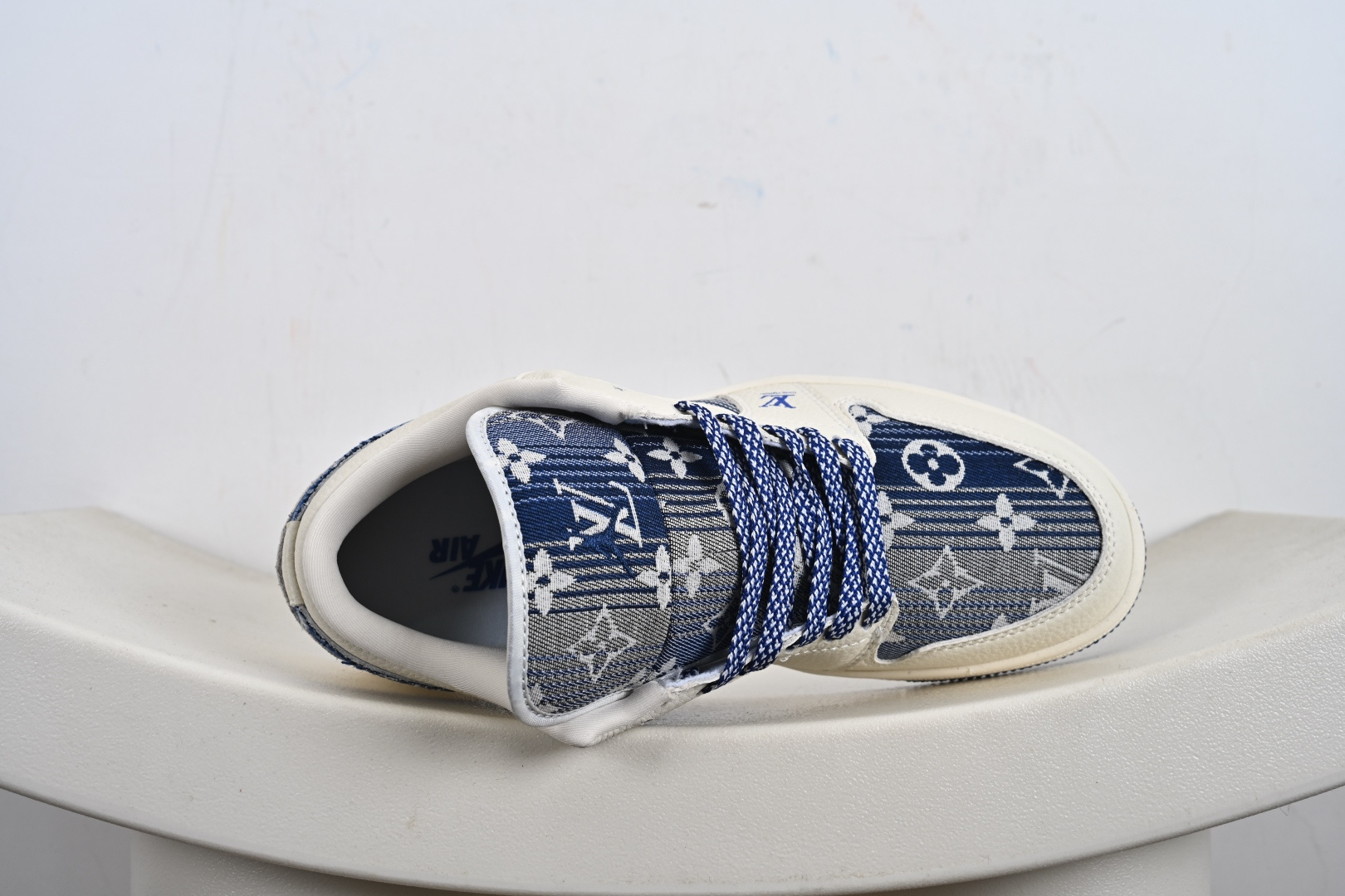 高端定制Air Jordan 1 Low AJ1 乔1 “LV路易威登联名---白蓝帆布印花”高端定制 低帮复古篮球鞋 QG1988-009