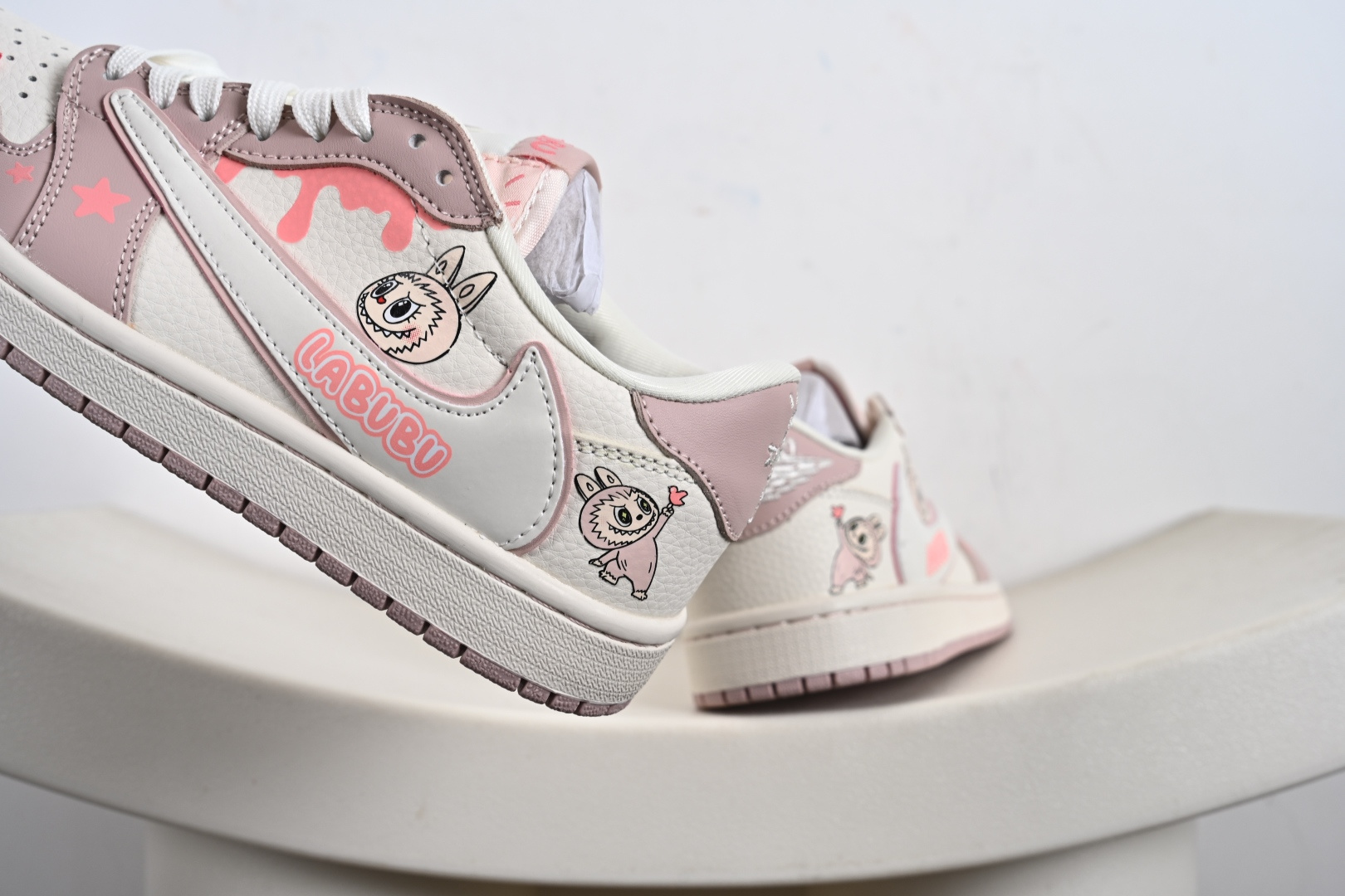 Nike Air Jordan 1 Low 定制配色 拉布布联名 定制AJ联名-高端定制 低帮复古文化板鞋 DZ5899-021