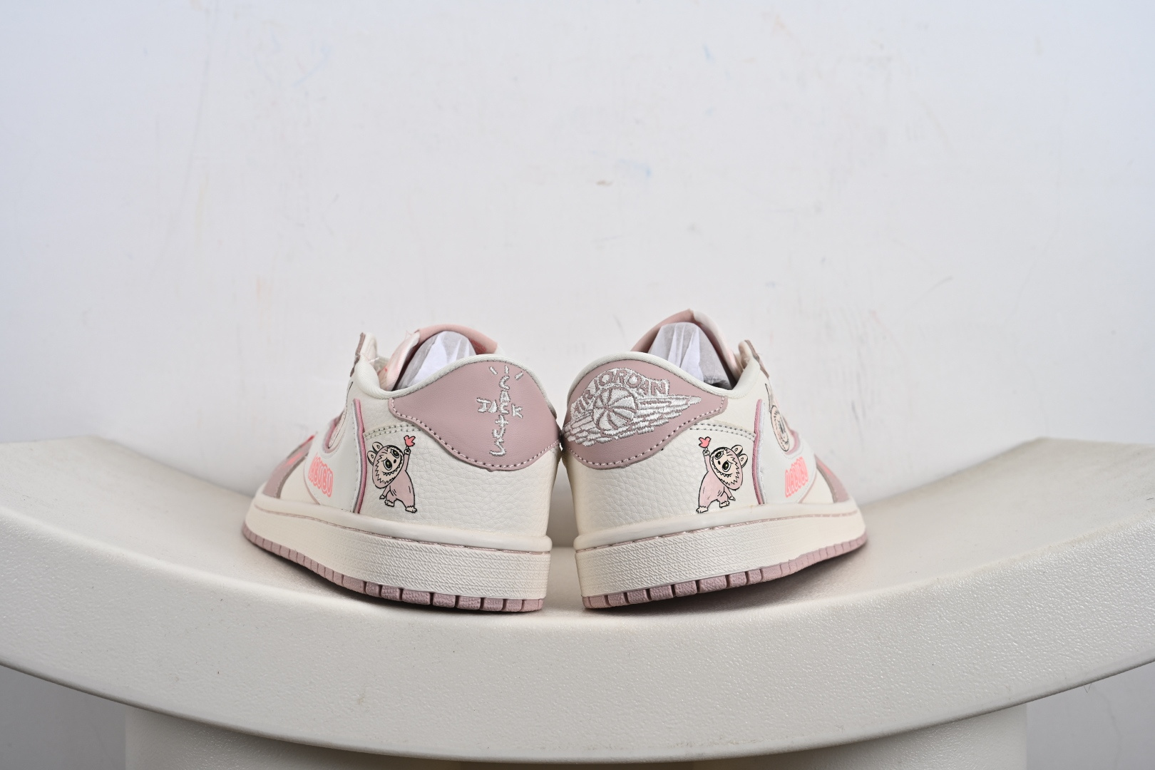 Nike Air Jordan 1 Low 定制配色 拉布布联名 定制AJ联名-高端定制 低帮复古文化板鞋 DZ5899-021