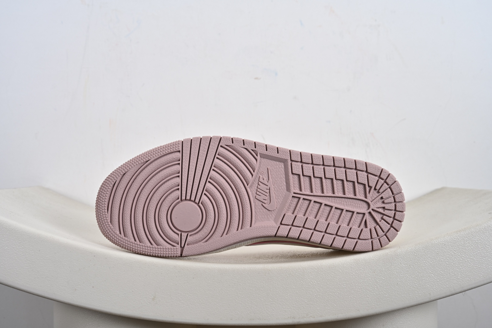 Nike Air Jordan 1 Low 定制配色 拉布布联名 定制AJ联名-高端定制 低帮复古文化板鞋 DZ5899-021