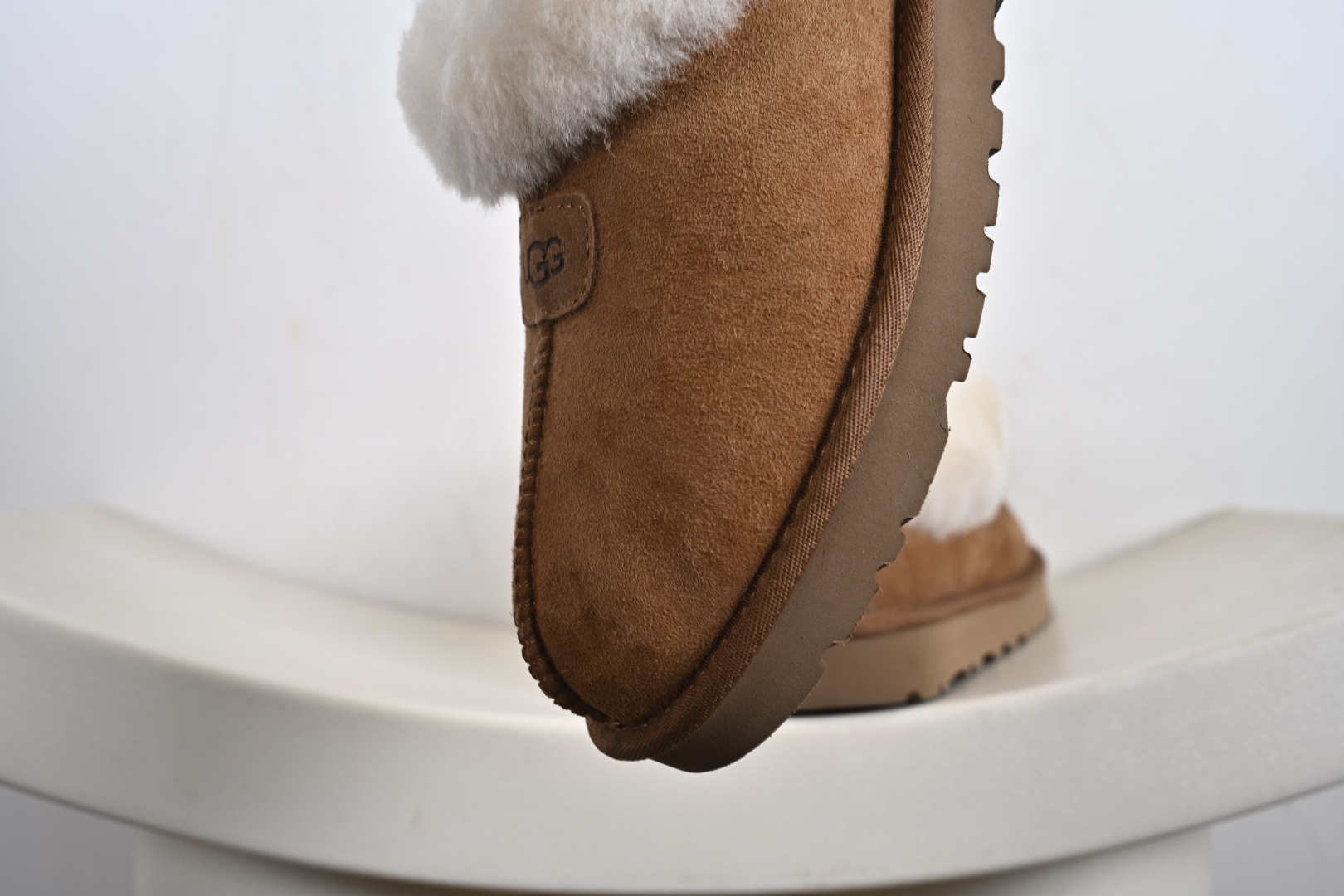 经典款 羊皮毛一体雪地靴 TREADLITE”轻翼”科技外底 1016422