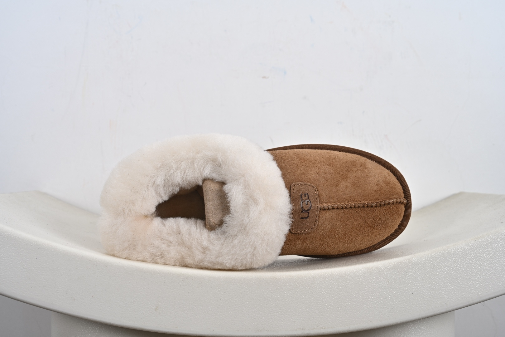 经典款 羊皮毛一体雪地靴 TREADLITE”轻翼”科技外底 1016422