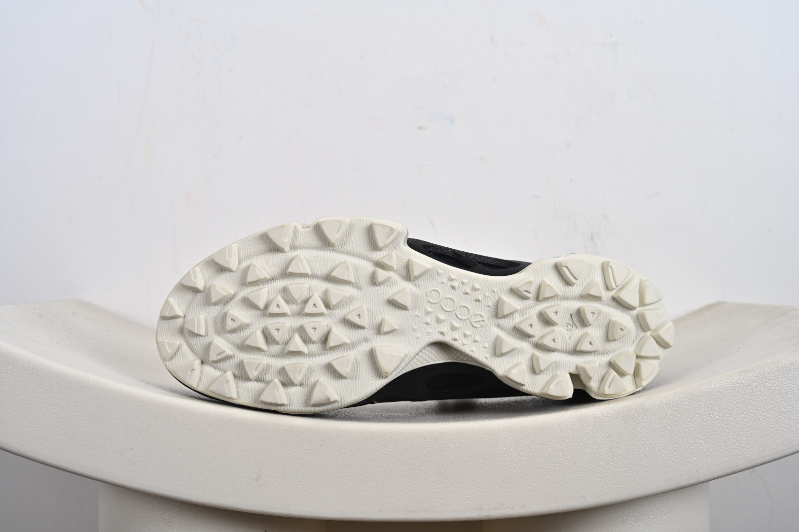 ECCO爱步登山鞋男款 舒适户外运动越野跑鞋健步BIOMC踪迹系列 803254