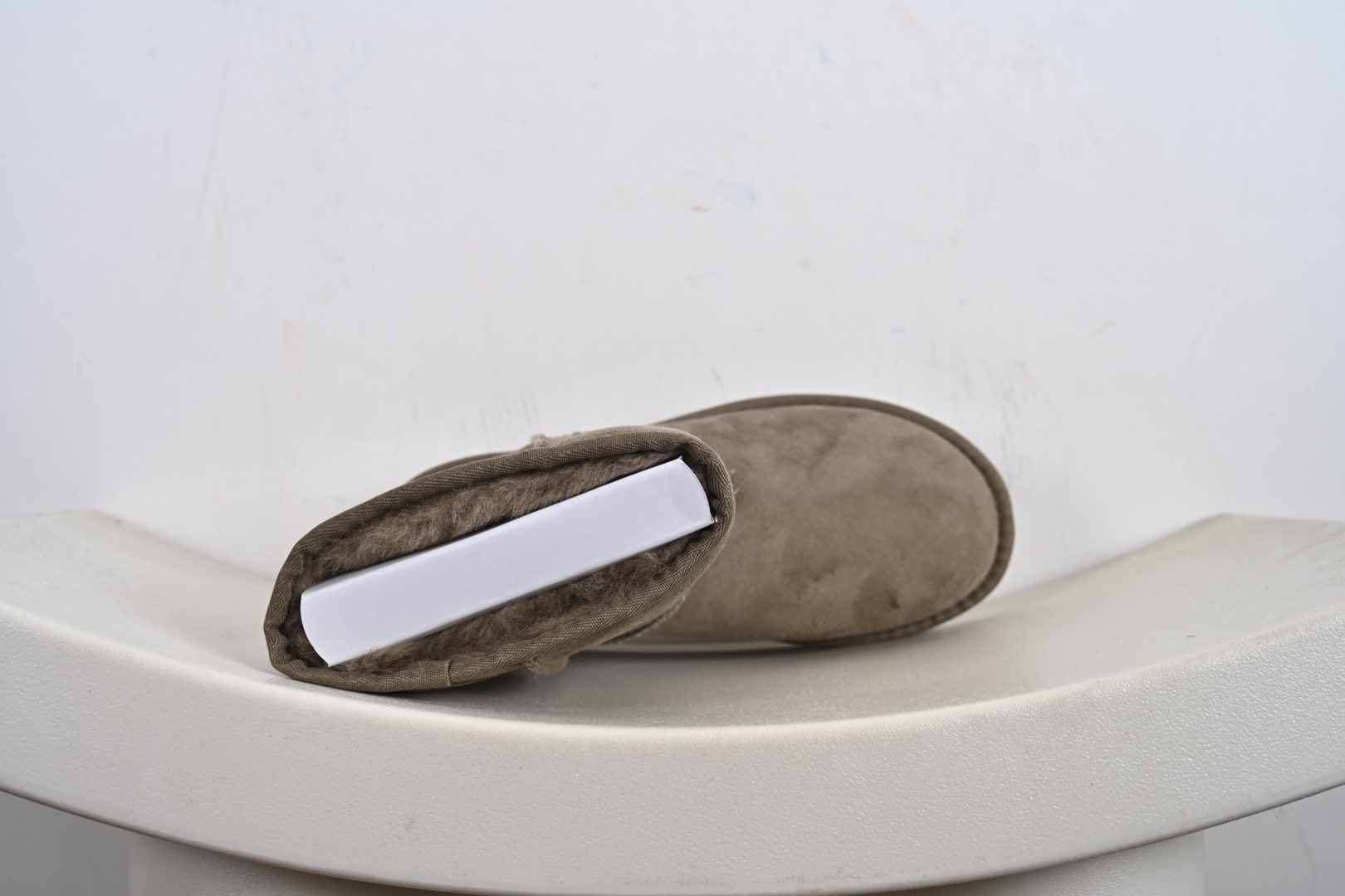 经典款 羊皮毛一体雪地靴 TREADLITE”轻翼”科技外底 1016223